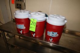 Rubbermaid 2 Gal. Water Jugs, with Leak Resistant Outlet
