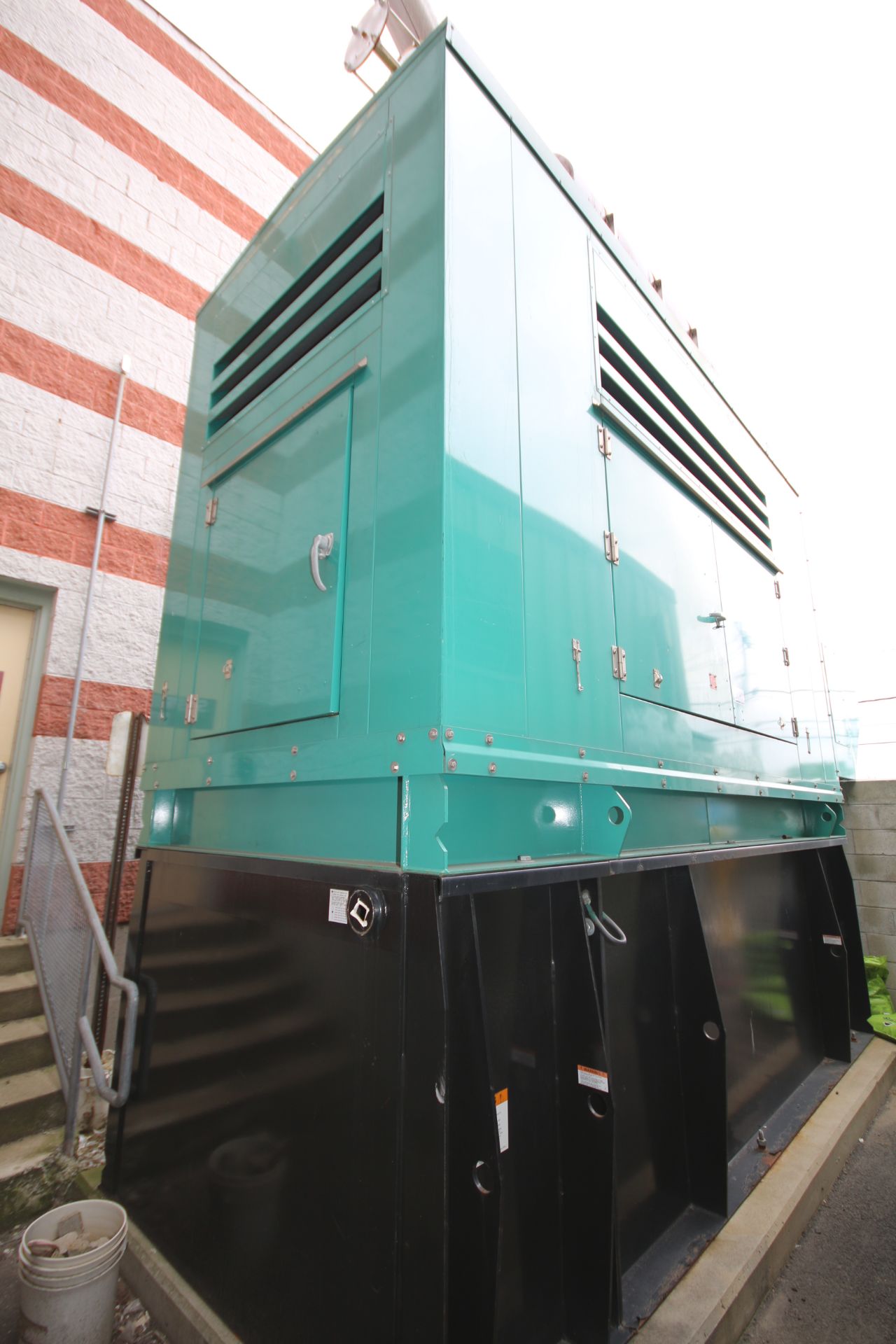 Cummins Stand-By Industrial Generator Set System, M/N DFEK-5991211, S/N J100161379, 500kW/625kVA, - Image 2 of 11