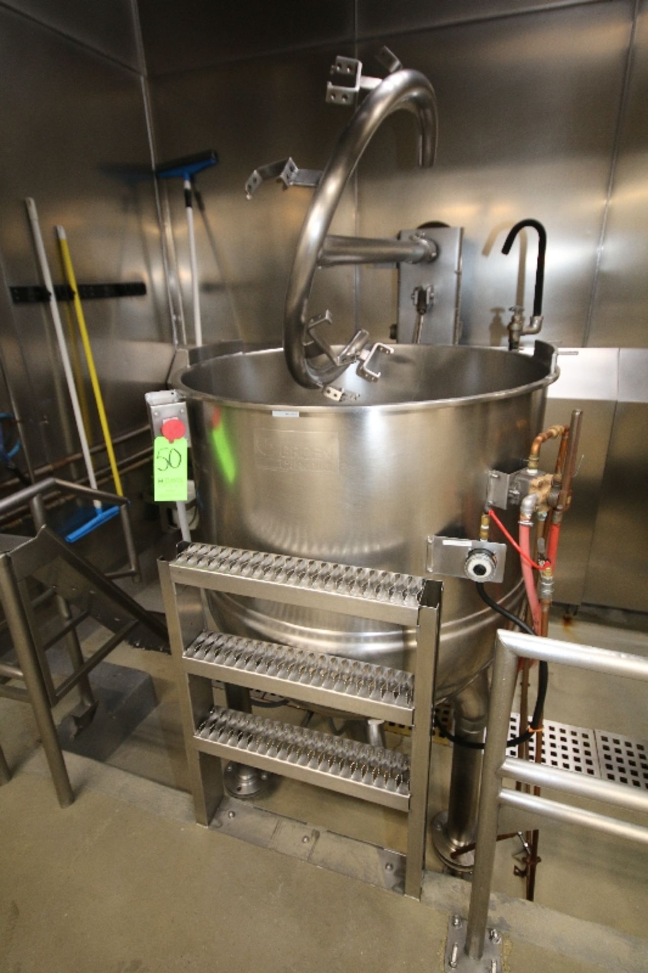 Groen 200 Gal. S/S Kettle, M/N INA/2-200, S/N 07313-1, Max. W.P. 100 PSI @ 338 F, -20 F @ 100 PSI,