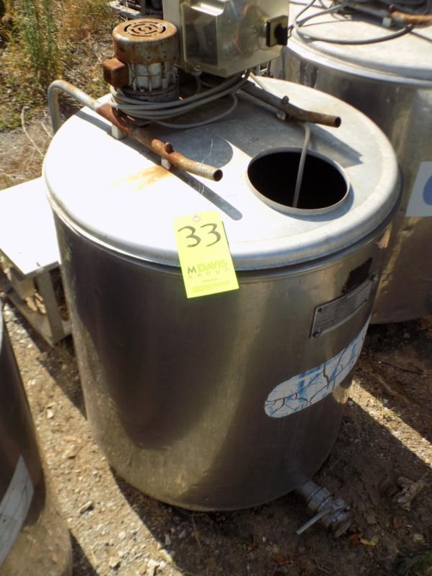 Japy Aprox. 320 L/85 Gal. Jacketed S/S Farm Tank with Hinged Lid, Twin Blade Prop, Motor with