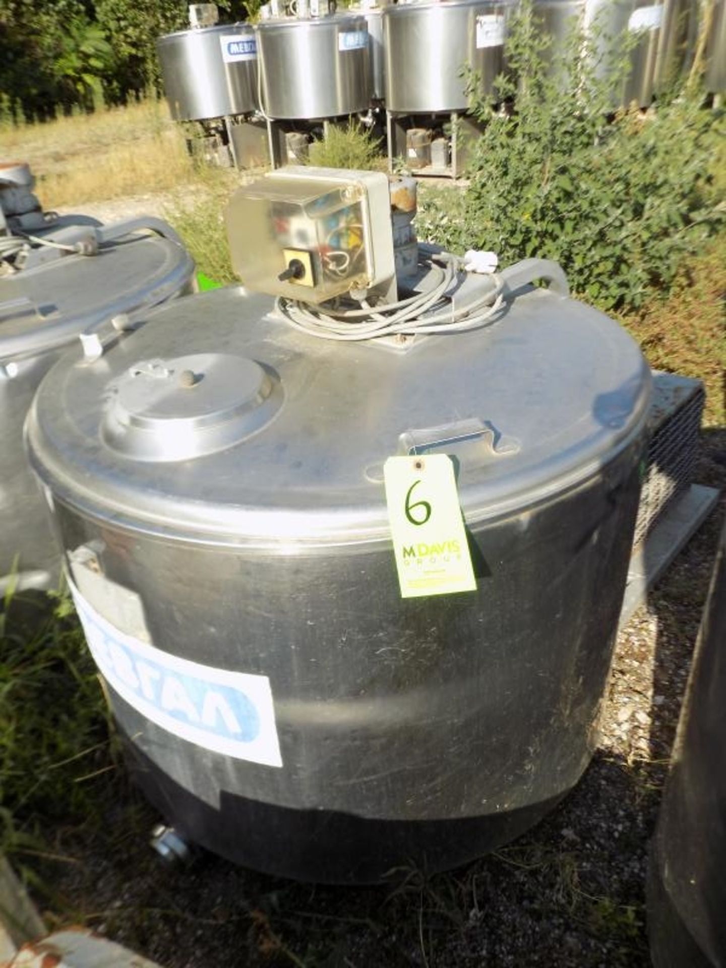 Japy Aprox. 320 L/85 Gal. Jacketed S/S Farm Tank with Hinged Lid, Twin Blade Prop, Motor with