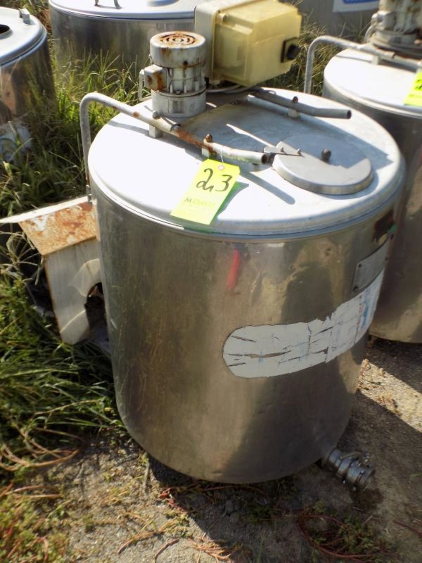 Japy Aprox. 320 L/85 Gal. Jacketed S/S Farm Tank with Hinged Lid, Twin Blade Prop, Motor with