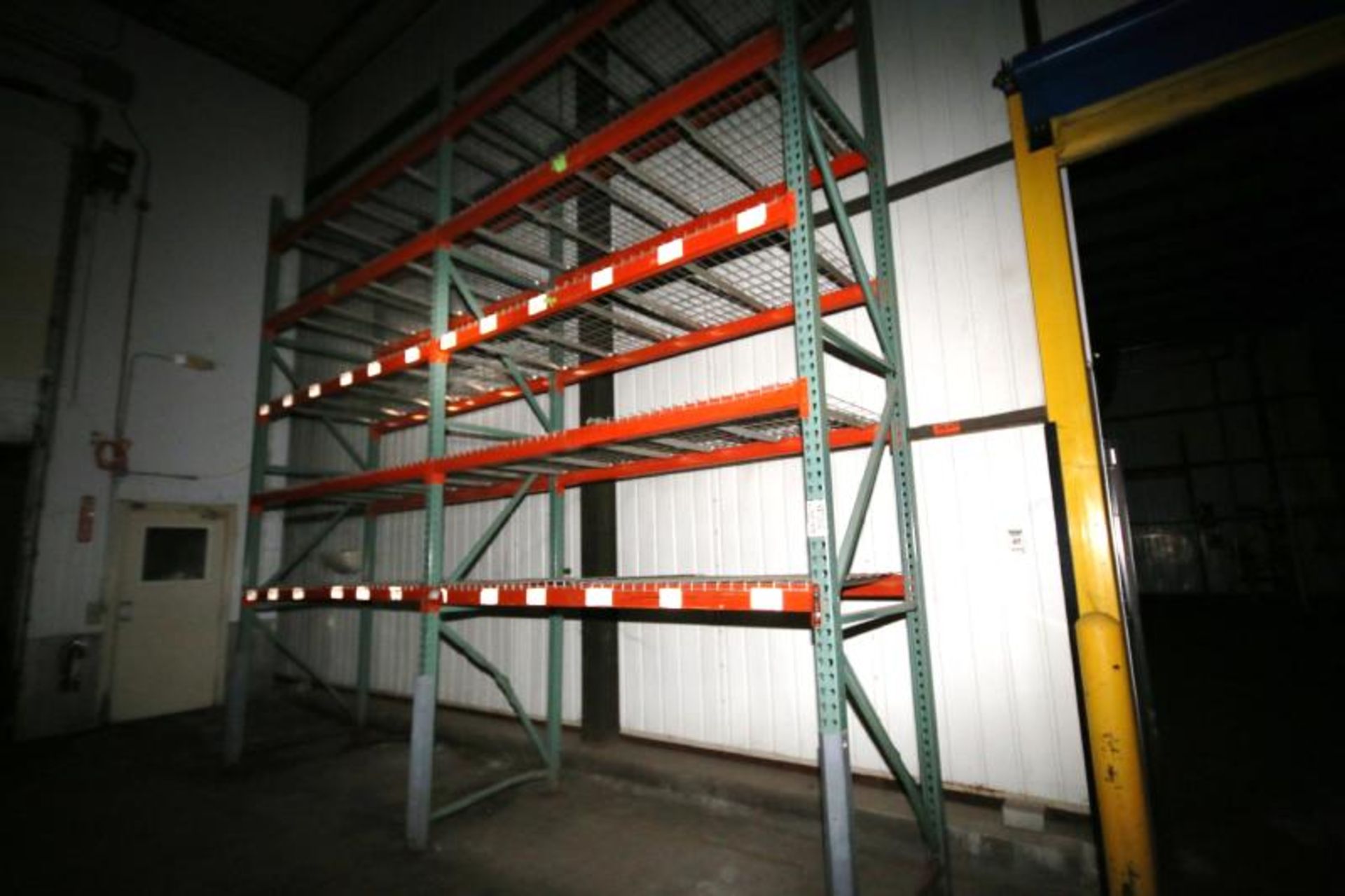 (28) Interlake Pallet Racking, Clip Type, 3 - 4 High, 16 ft H Uprights, 8 ft to 12 ft L Sections, - Image 3 of 10