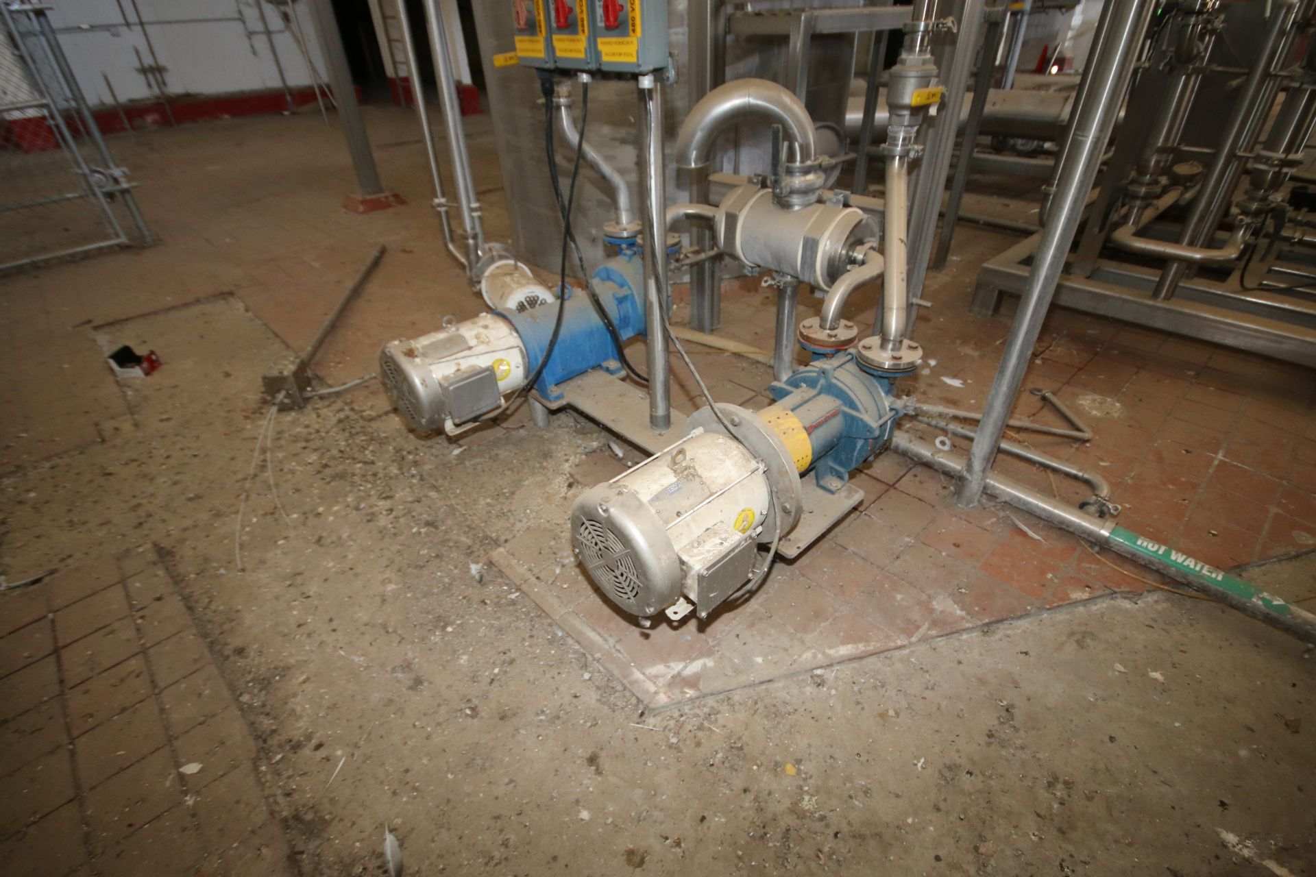 (2) Vacuum Pumps, (1) Nash Mfg