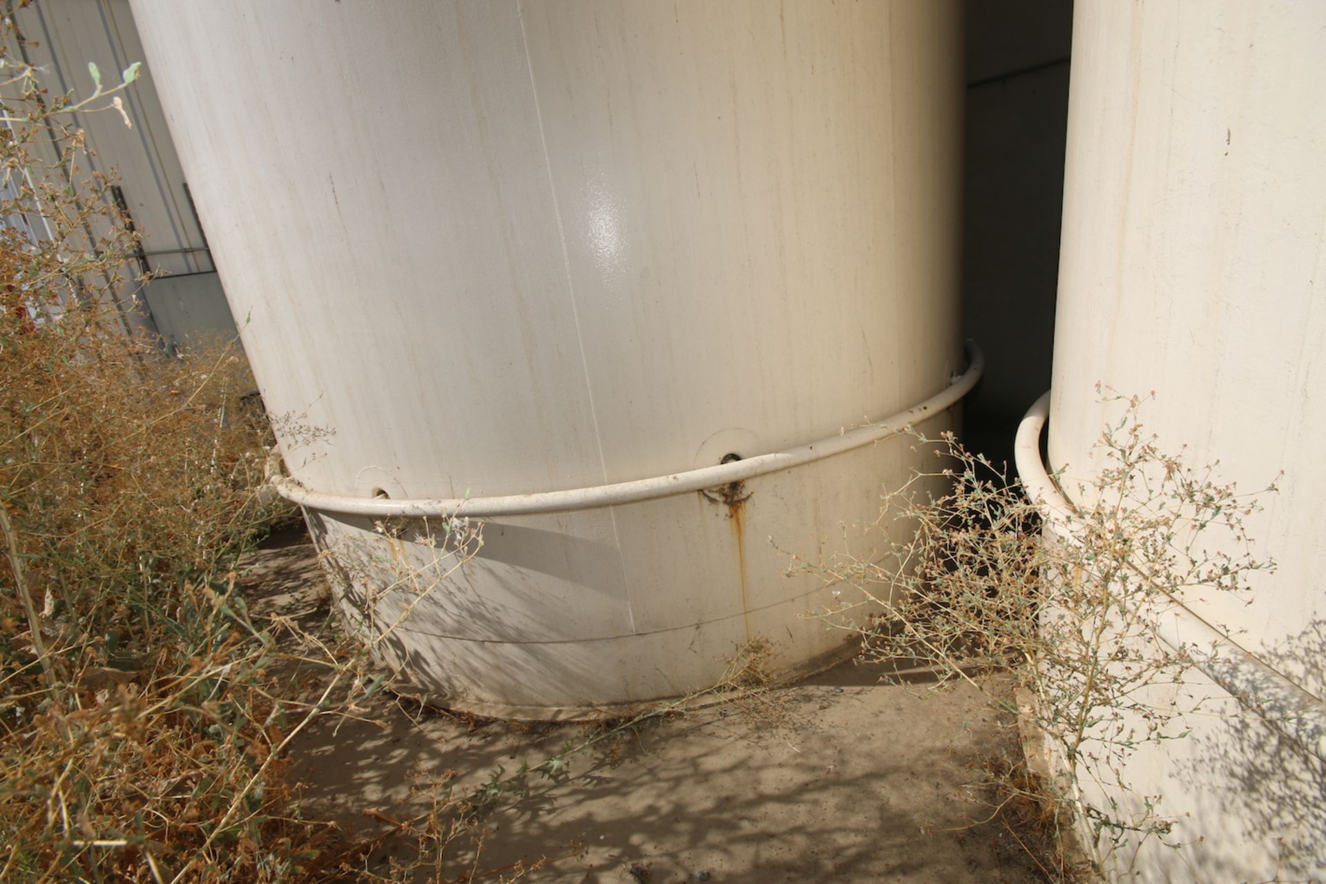 Mueller 15,000 Gal. S/S Refrigerated Silo, Door SN D7802-3, with Sloped Bottom, Spray Balls - Image 4 of 8