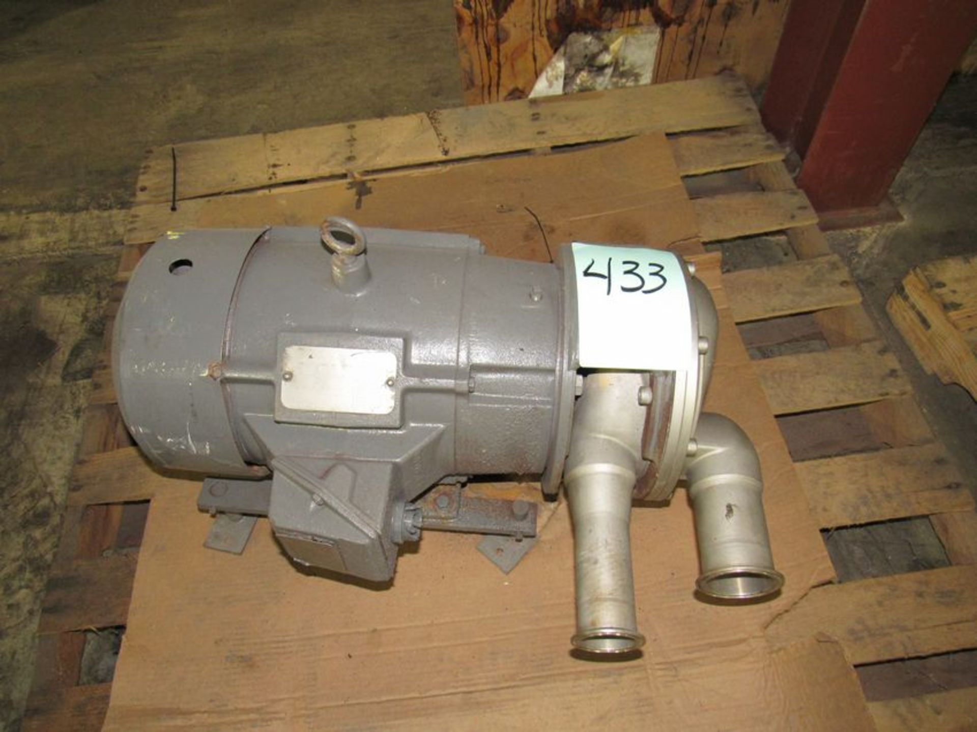 Stainless Steel high volume dynamic pump with parallel inlet/outlet 2.5"inlet and 1.75" outlet; 10HP