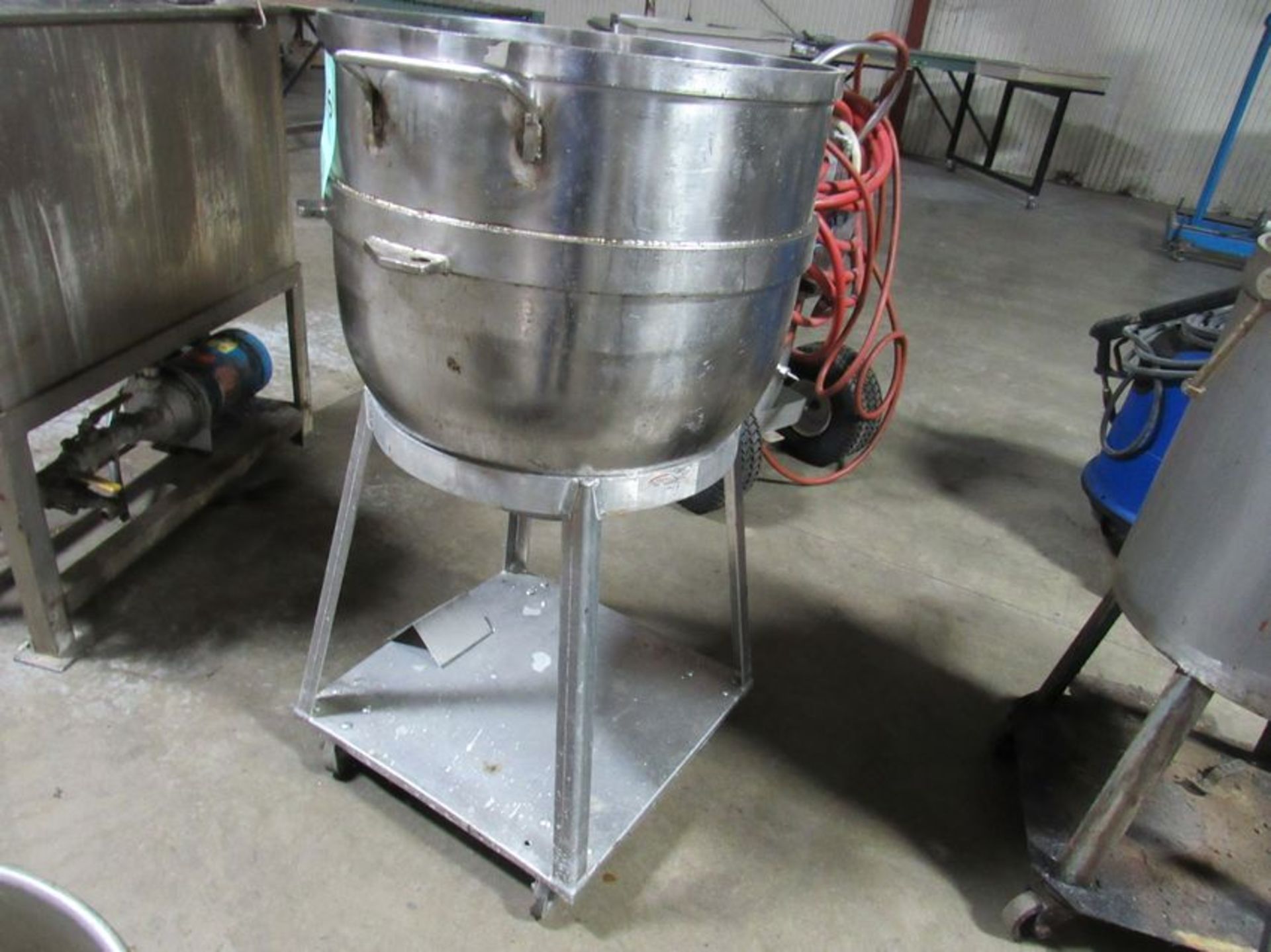 Stainless Steel Bowl and Base on Casters, 19" Diameter, 20" deep - approx. 20 gallons, handles - - Image 5 of 5