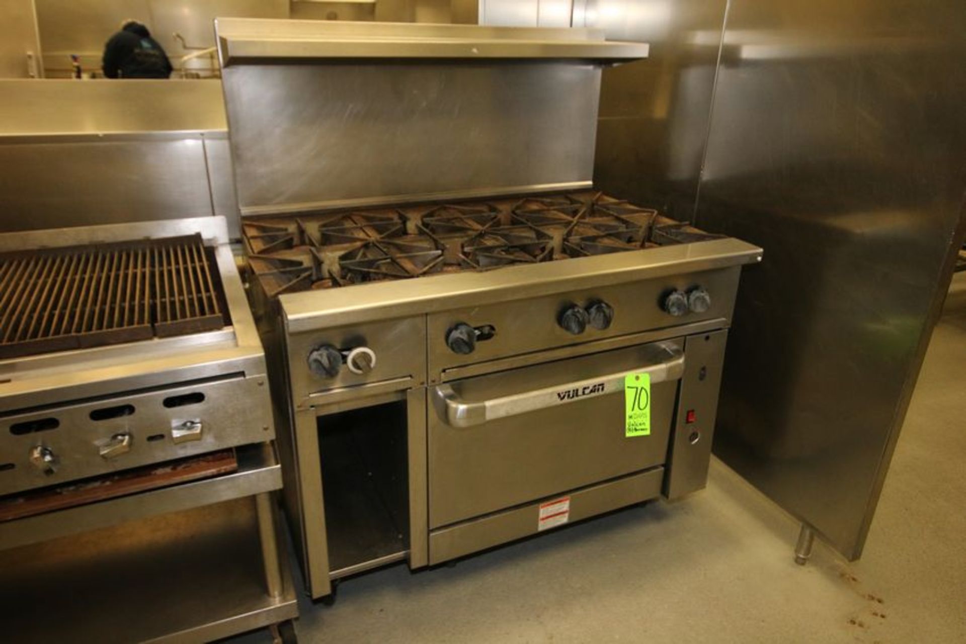 2009 Vulcan 8-Burner Portable Gas Range/Oven, Model 48C-8BN, S/N 650106170, Input 272,000 BTU, 120