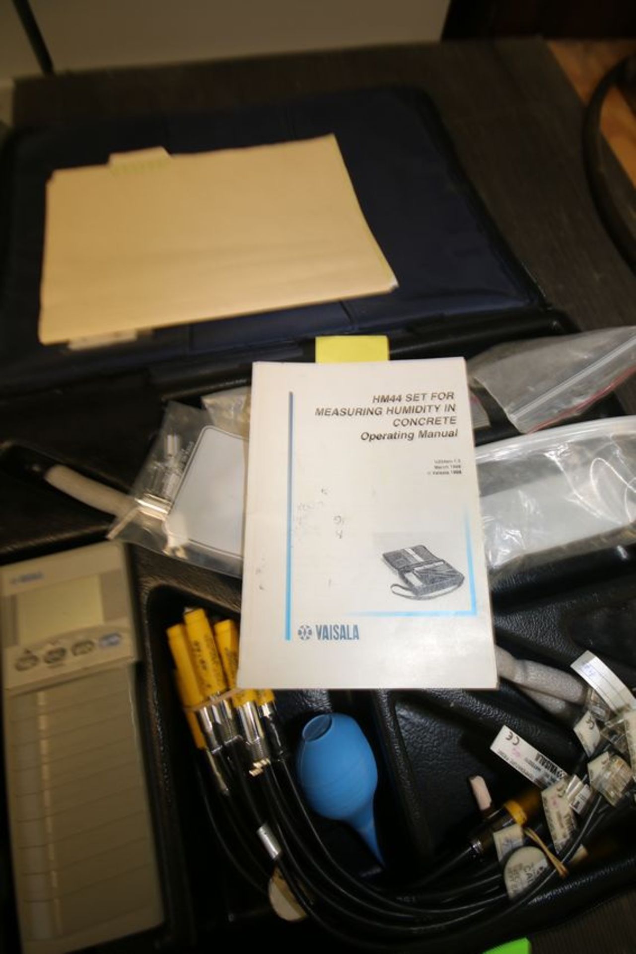 Vaisala HM44 Humidity Gauge, S/N T2130153, with Complete Kit and Probes, with Travel Case (NOTE: Set - Image 3 of 4
