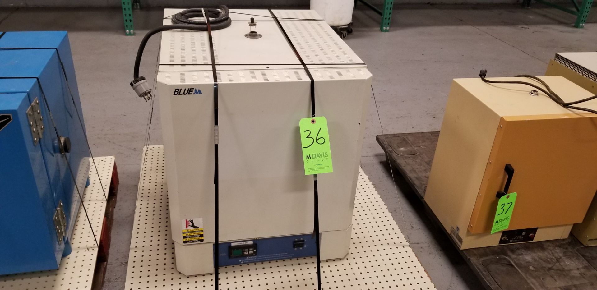 Blue M Moldatherm Box Furnace, Model BF51828C, S/N Y07D-189274YD, 240 V, Single Phase