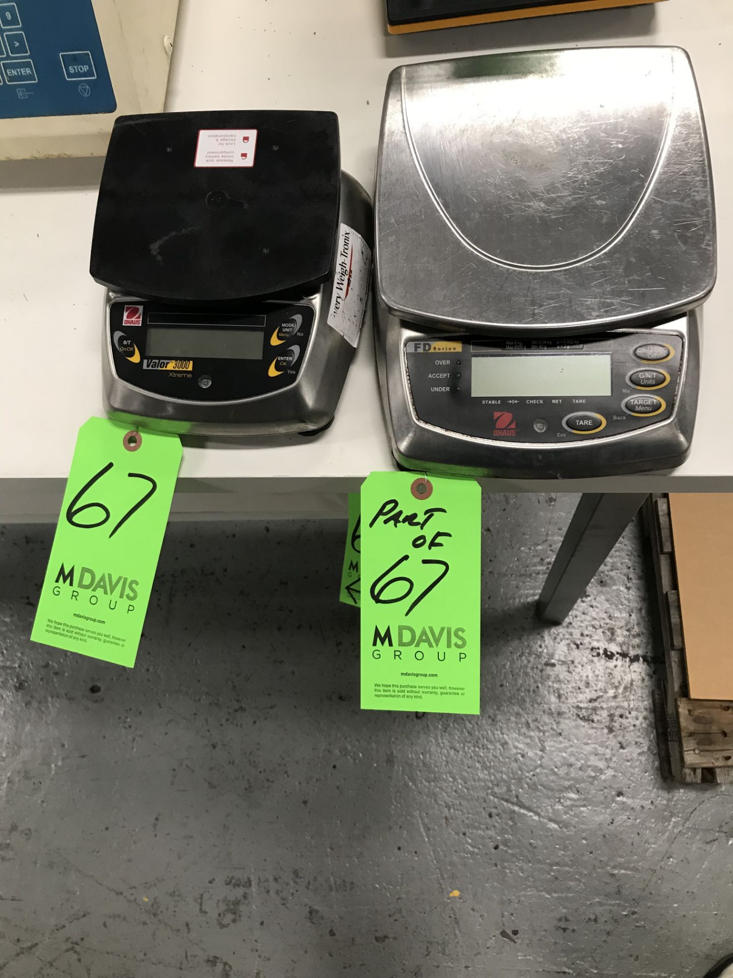 Ohaus Digital Scales - (1) Valor 3000 Xtreme, Model V31XH2, S/N 7129380637 - Max. Capacity 2000 g