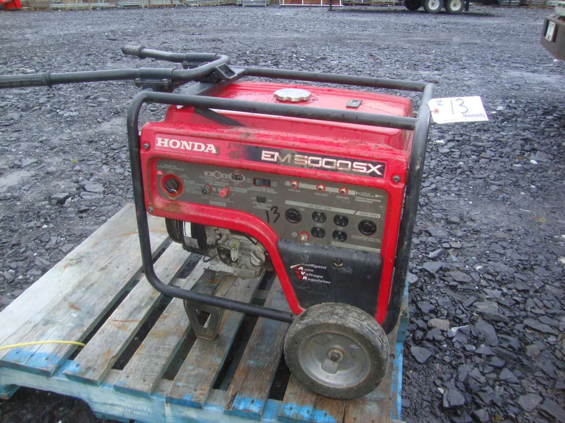 Honda EM5000 Portable genset