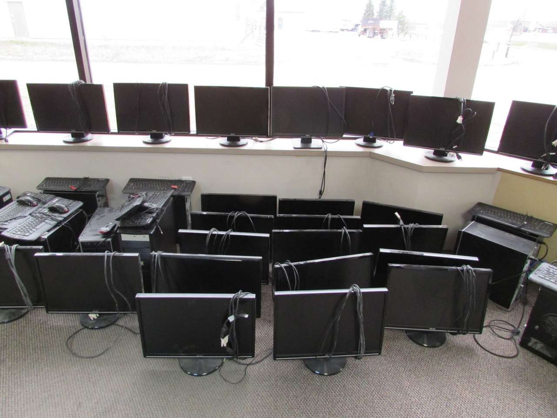 Computers, Monitors, and Printers - Image 4 of 5
