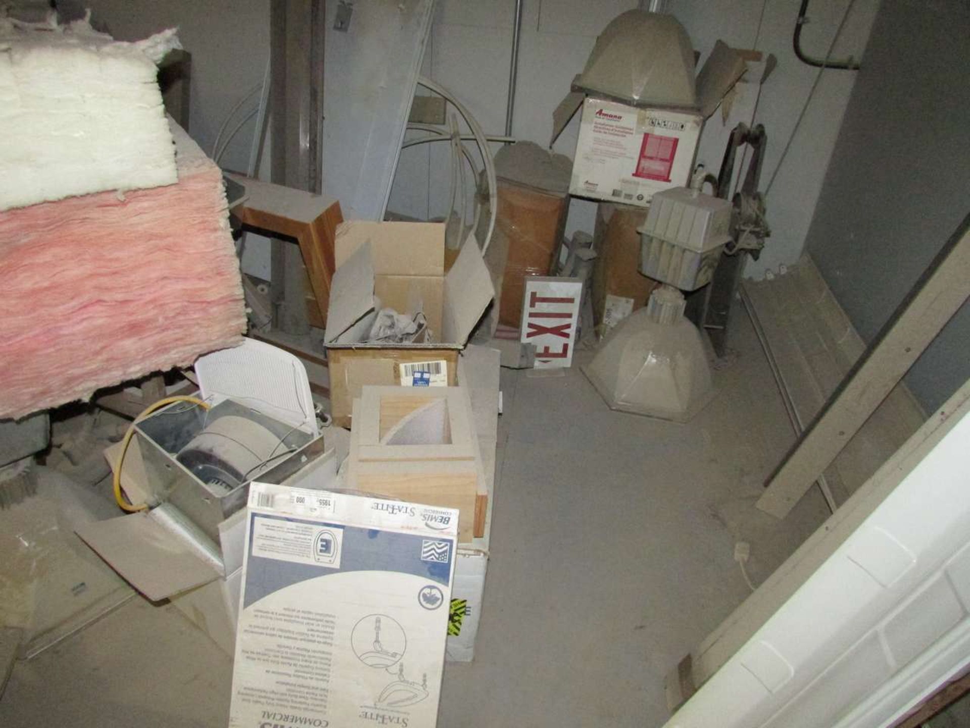 Contents of Maintenance Shop - Image 13 of 13