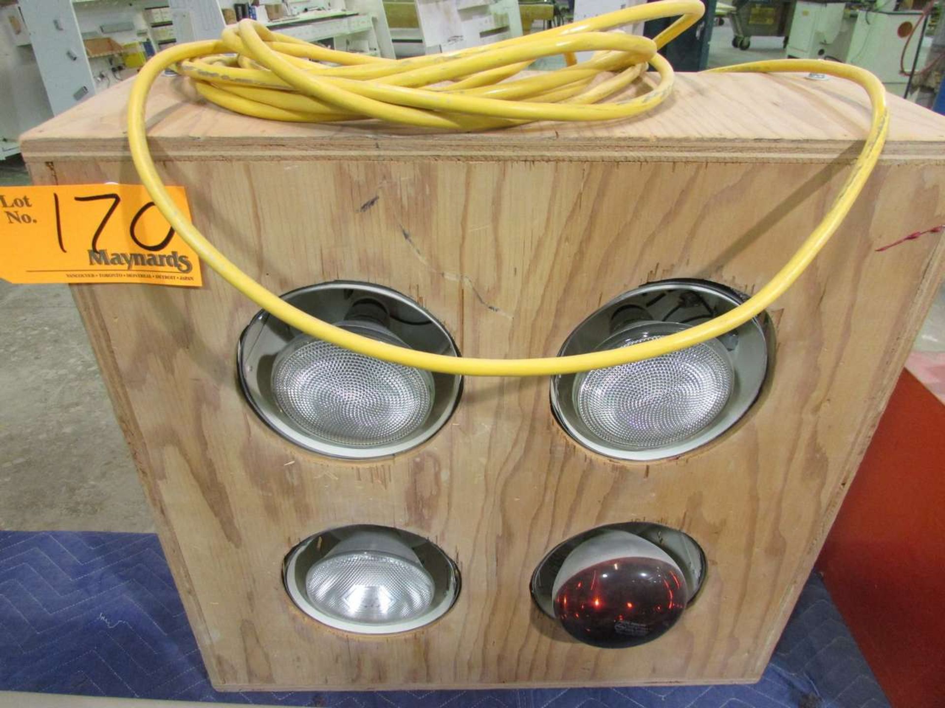 4 Bulb Heat Lamp Unit