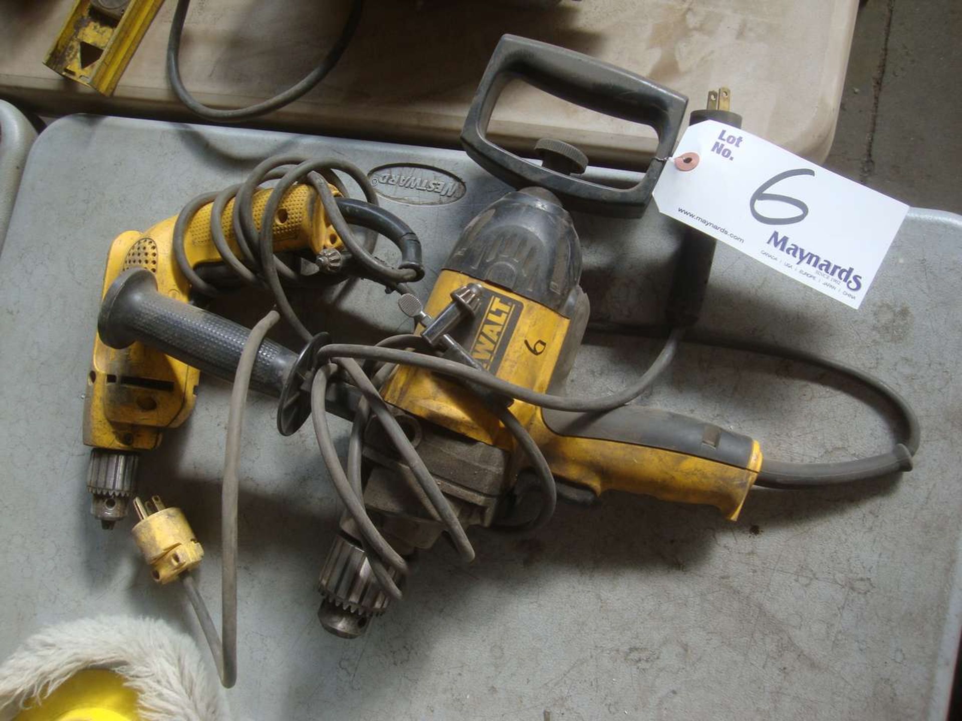 Dewalt DW 130V T-drill and drill