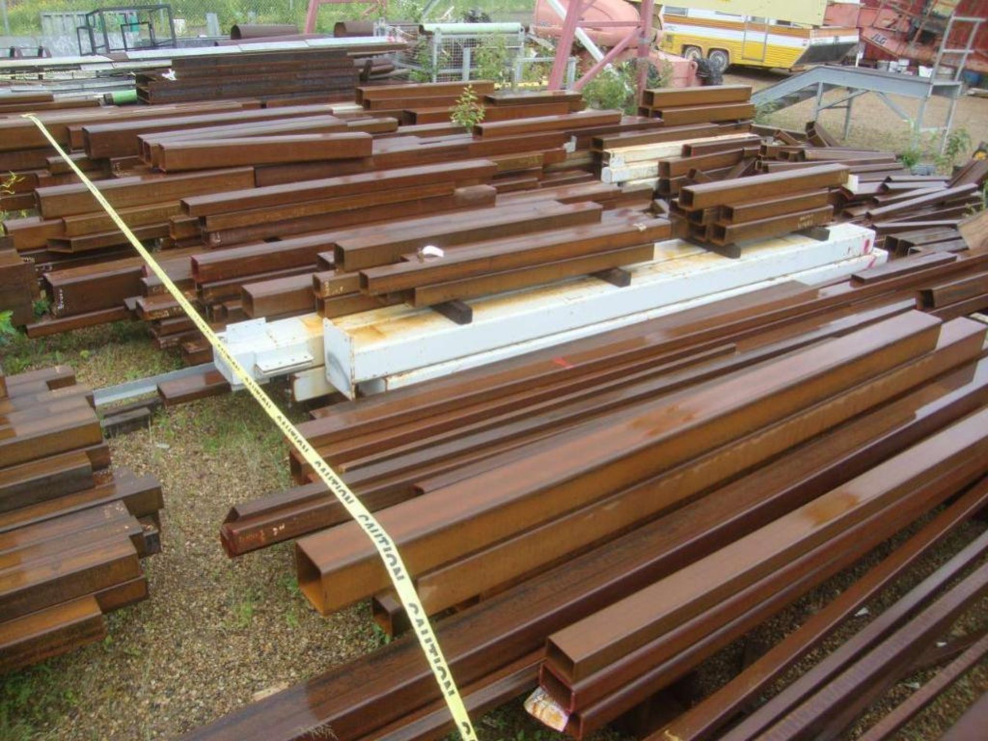 Lot of marked tube steel