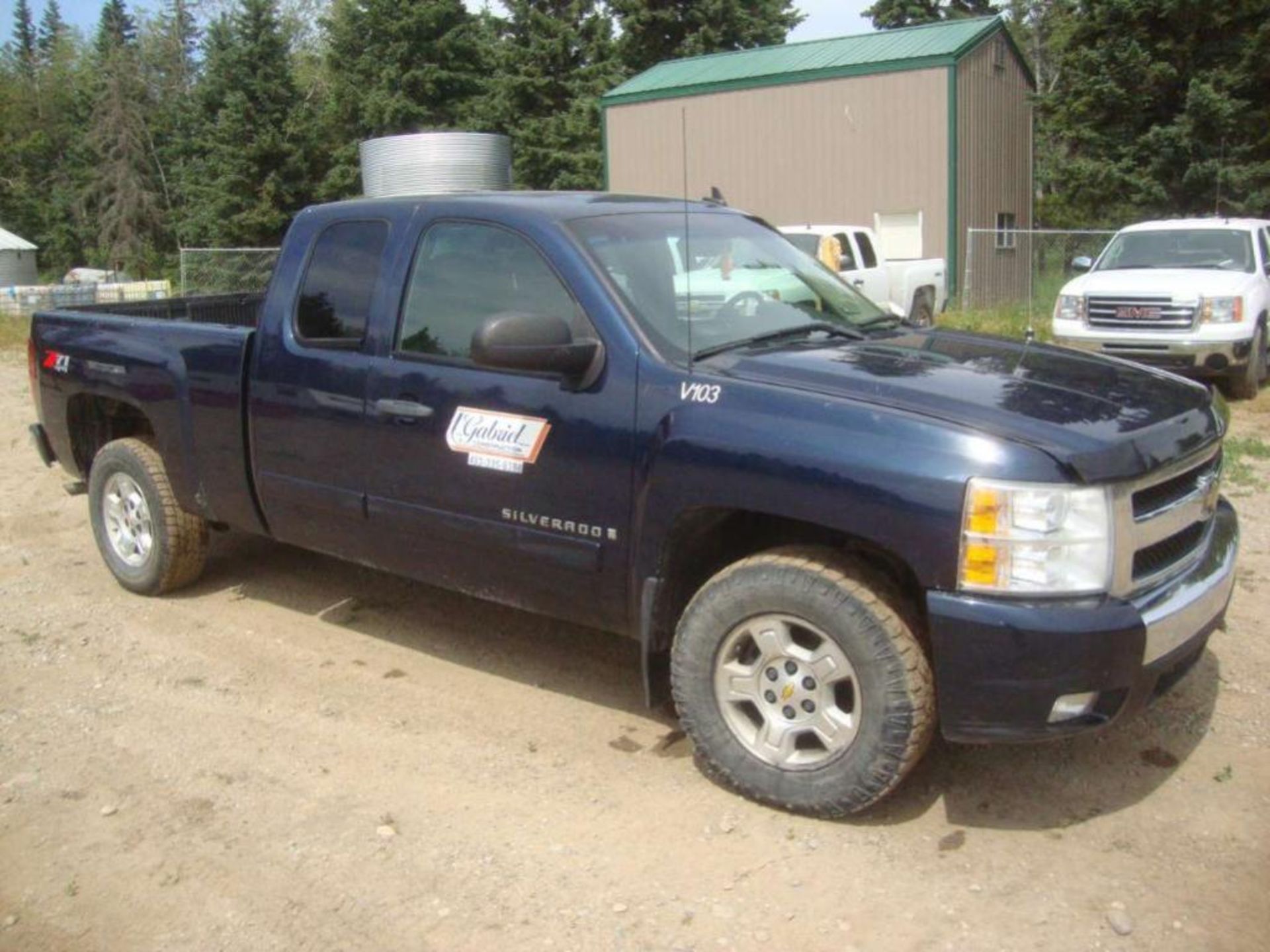 2008 Chevrolet Silverado LS Extended cab pick up truck, - Image 2 of 7