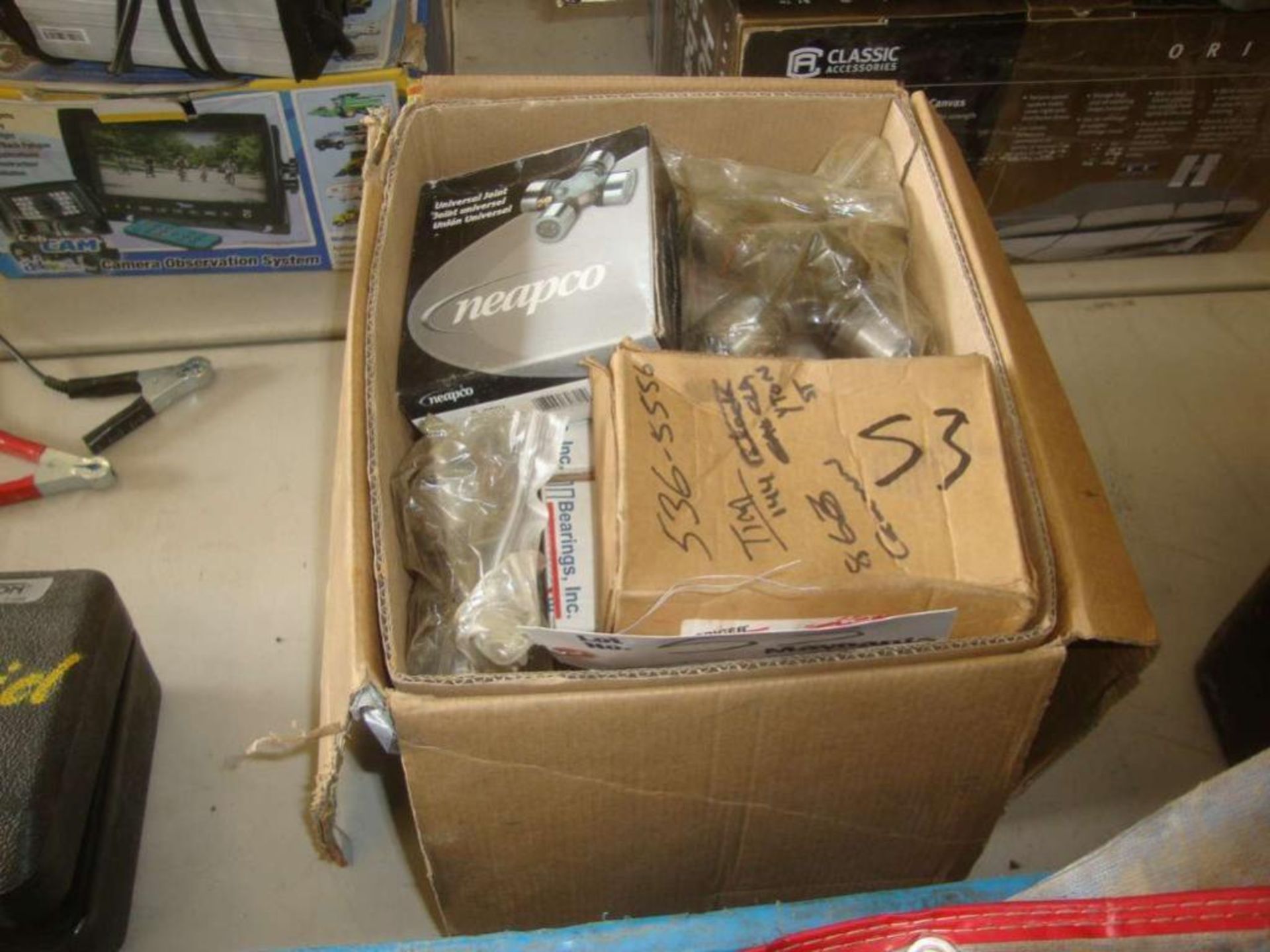 Box of universal joints