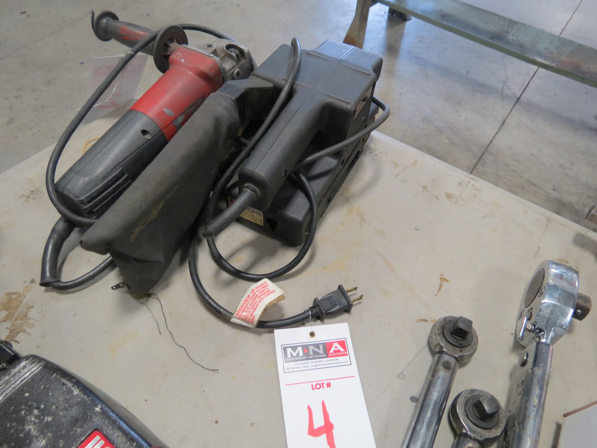 Skill Electric Sander - Image 2 of 2