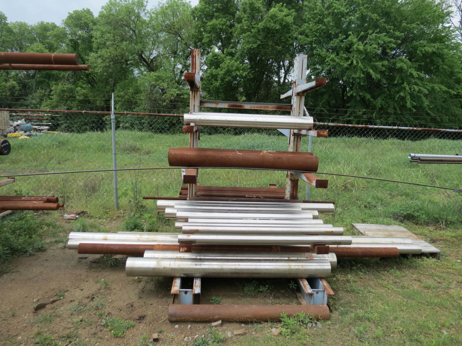 Cantilever rack w/ round metal stock - Image 3 of 3