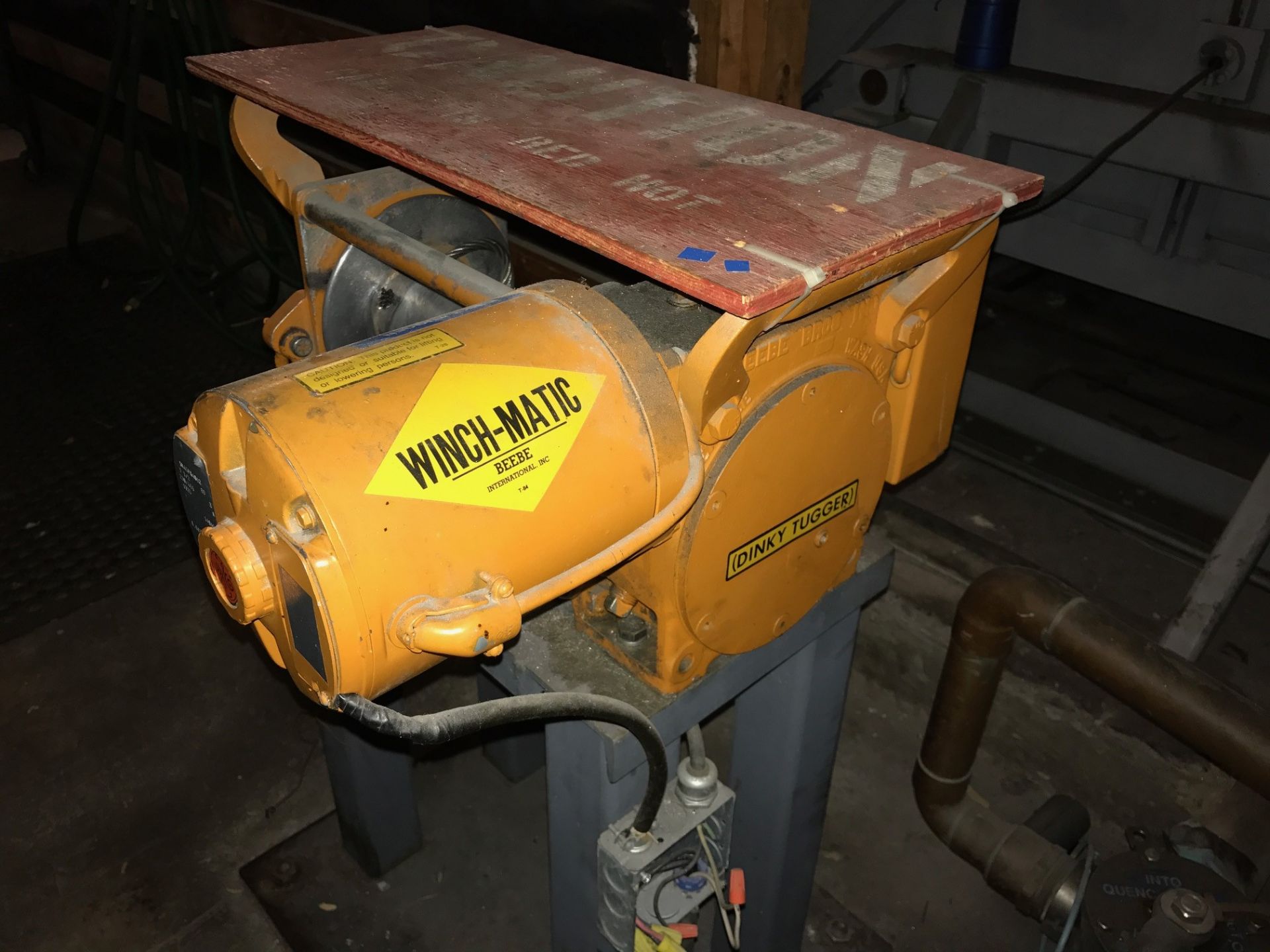 Beebe Bros. Inc Model DT800B40-12 Electric Cable Winch; 750lb Capacity; - Image 4 of 5