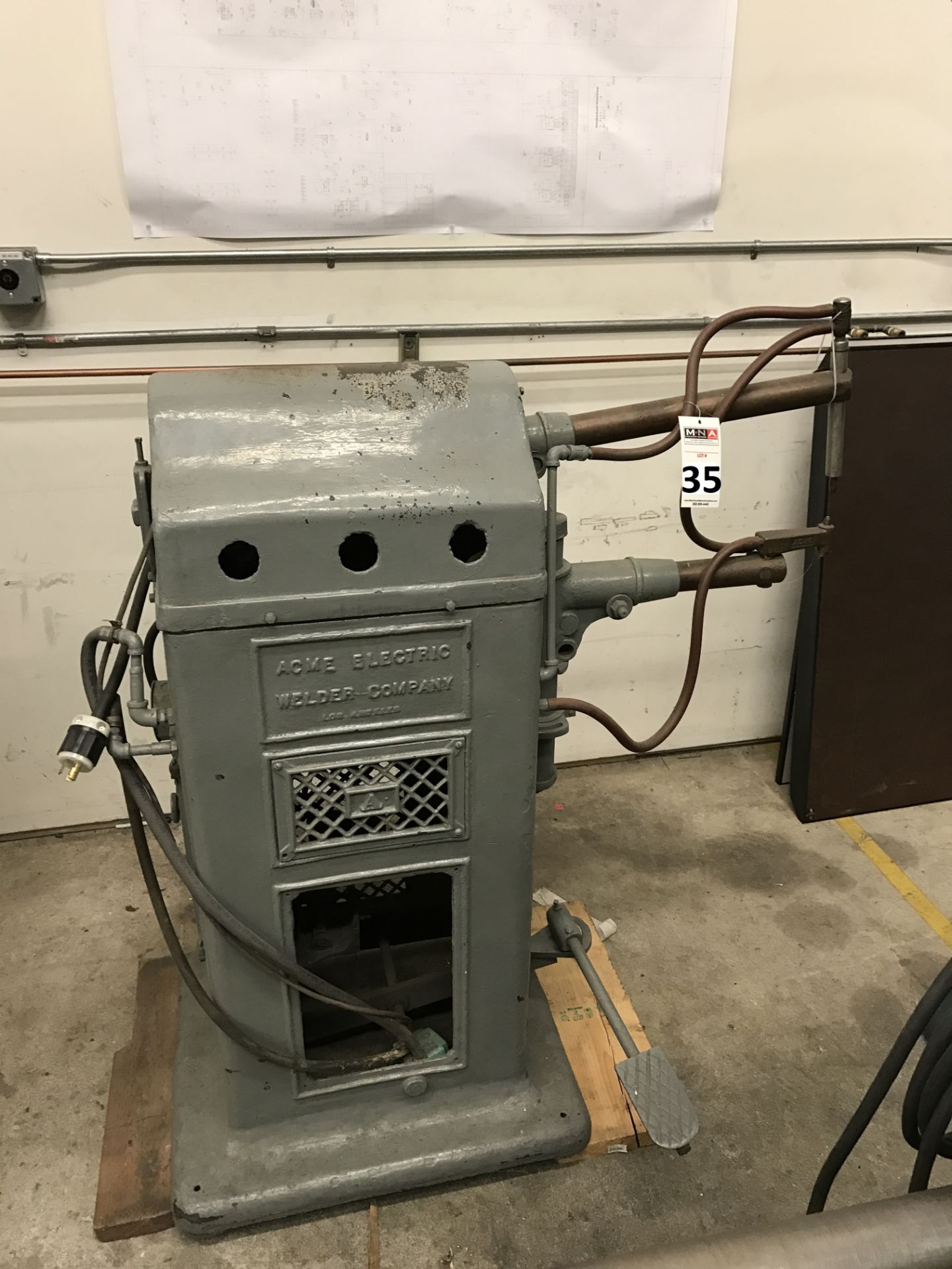 ACME Rocker Arm Spot Welding Machine; Model 10-12 ; Serial #539; 12KW 440V 50-60 Hz;