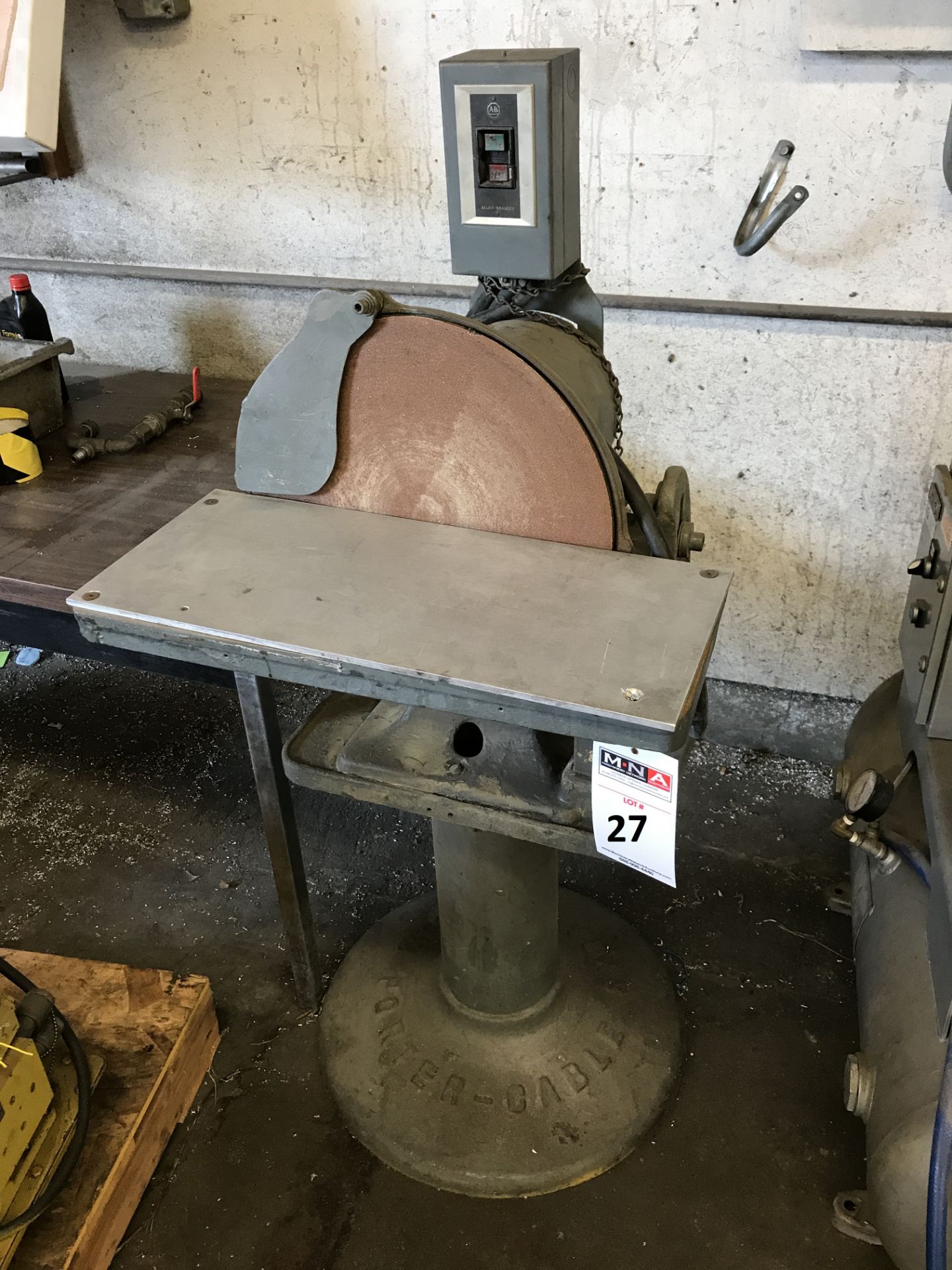 Porter Cable Disc Sander; Model D-1; 15" Disc; 21" x9" Tilting Table;