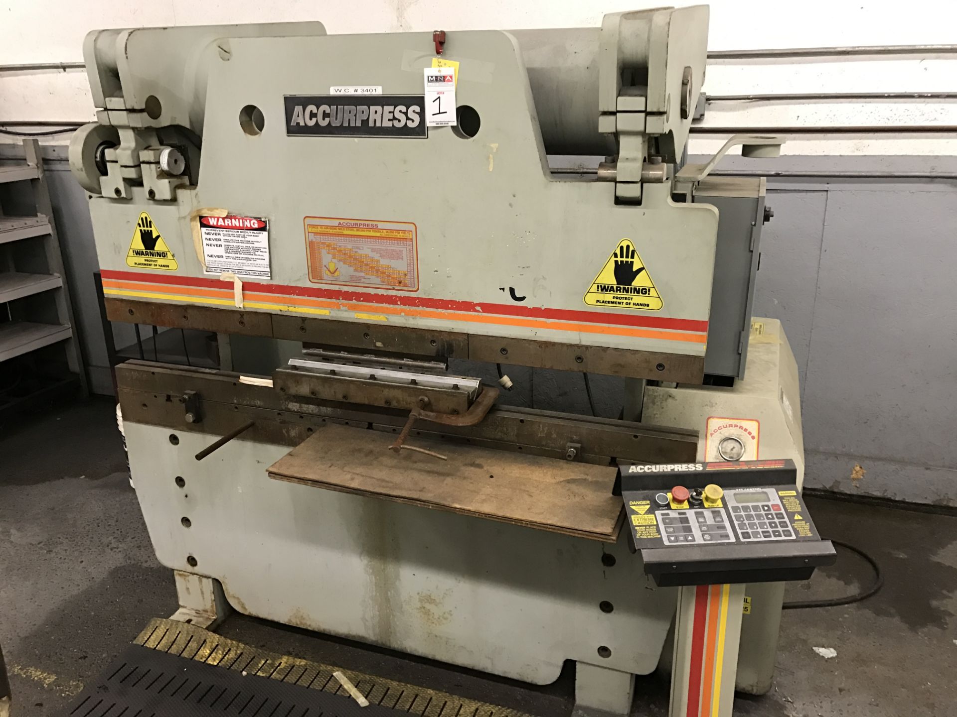 Accurpress Model 71006 100 Ton 6' Hydraulic Press Brake; Serial #3979; Mfg 1996; 10" Stroke; - Image 6 of 6