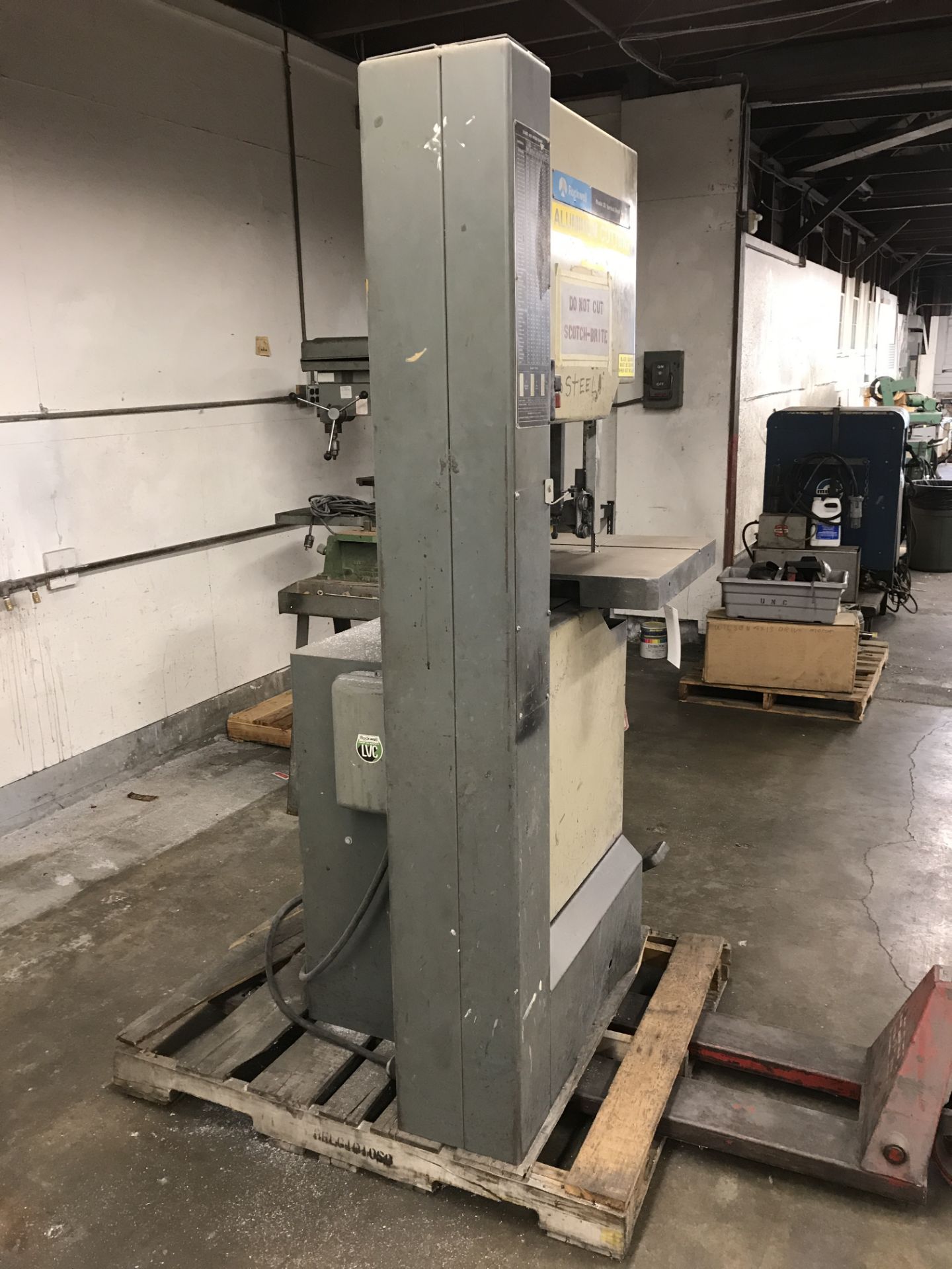 Rockwell 20" Bandsaw; Model 20 Veritcal Band Saw; Variable Speed; - Image 3 of 4