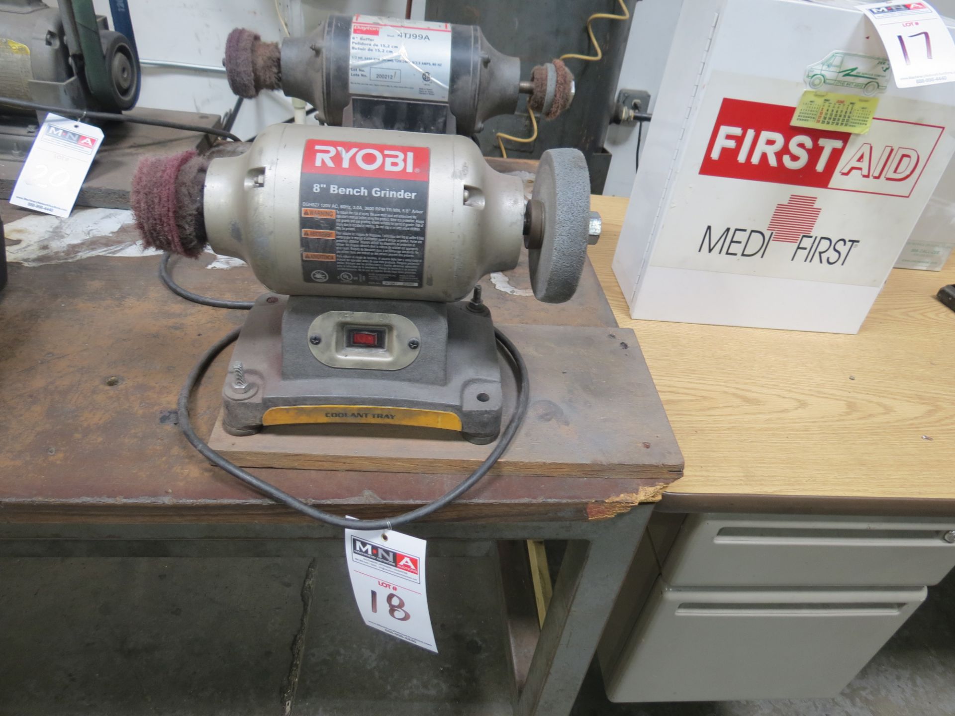 8" Ryobi bench grinder