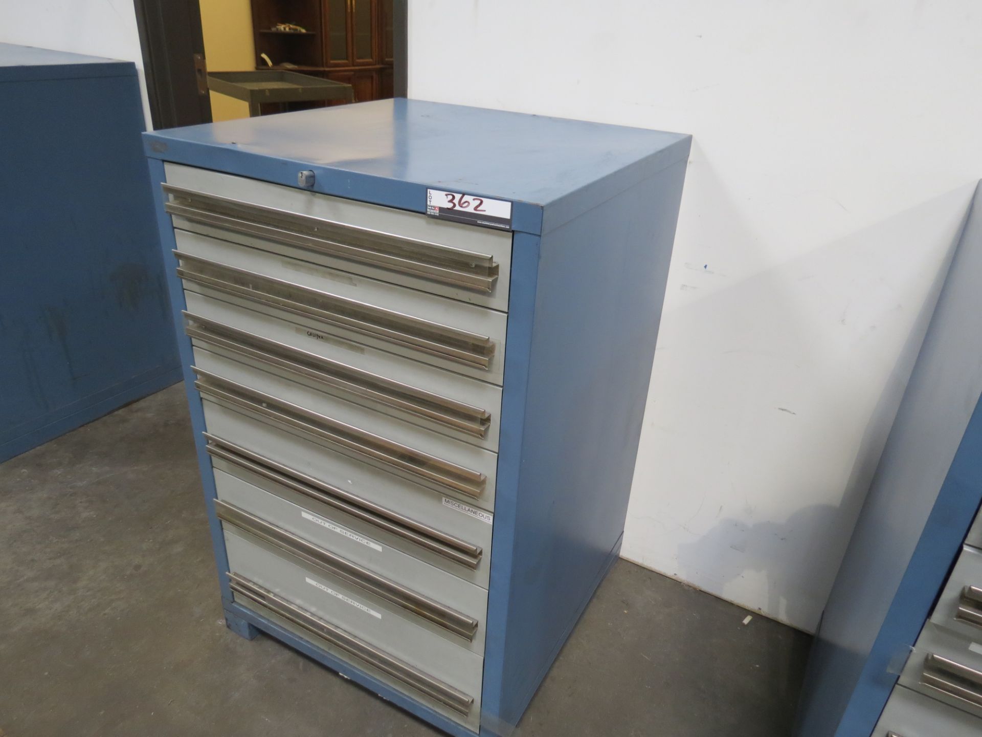 7 drawer tool storage cabinet