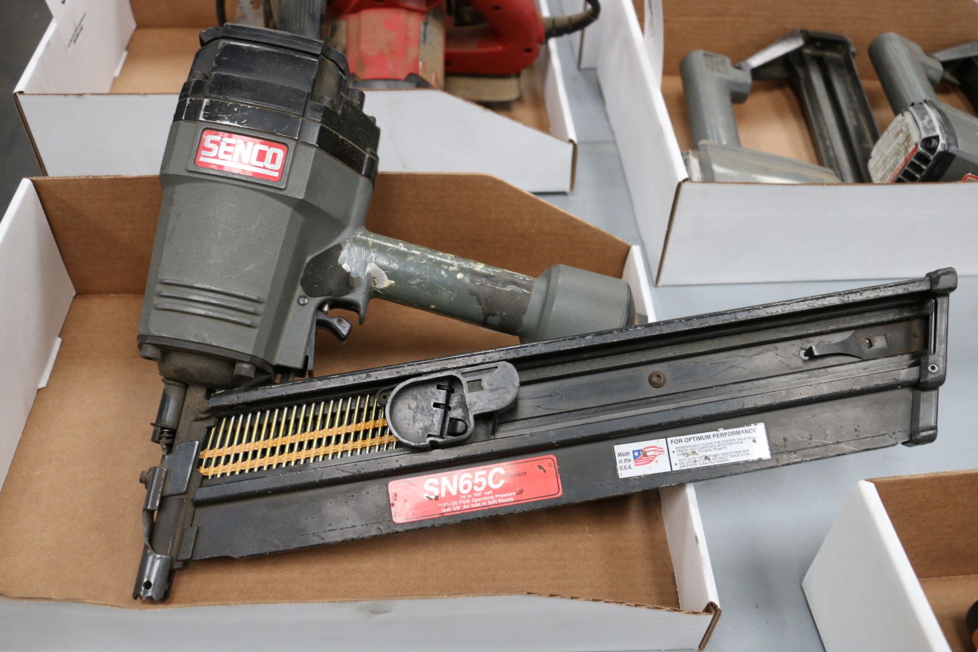 SENCO NAIL GUN