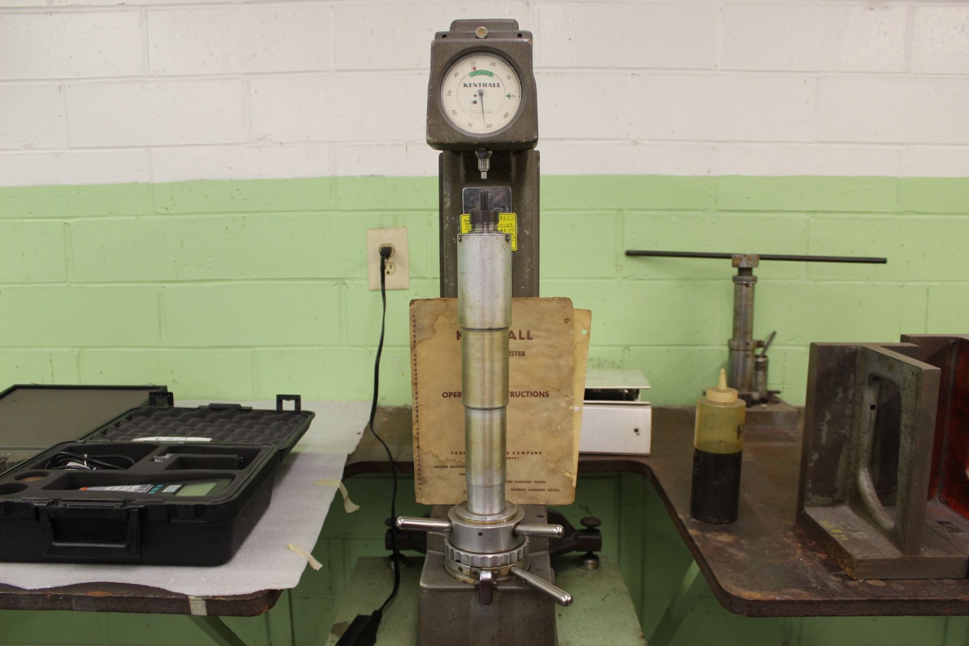 KENTRALL HARDNESS TESTER