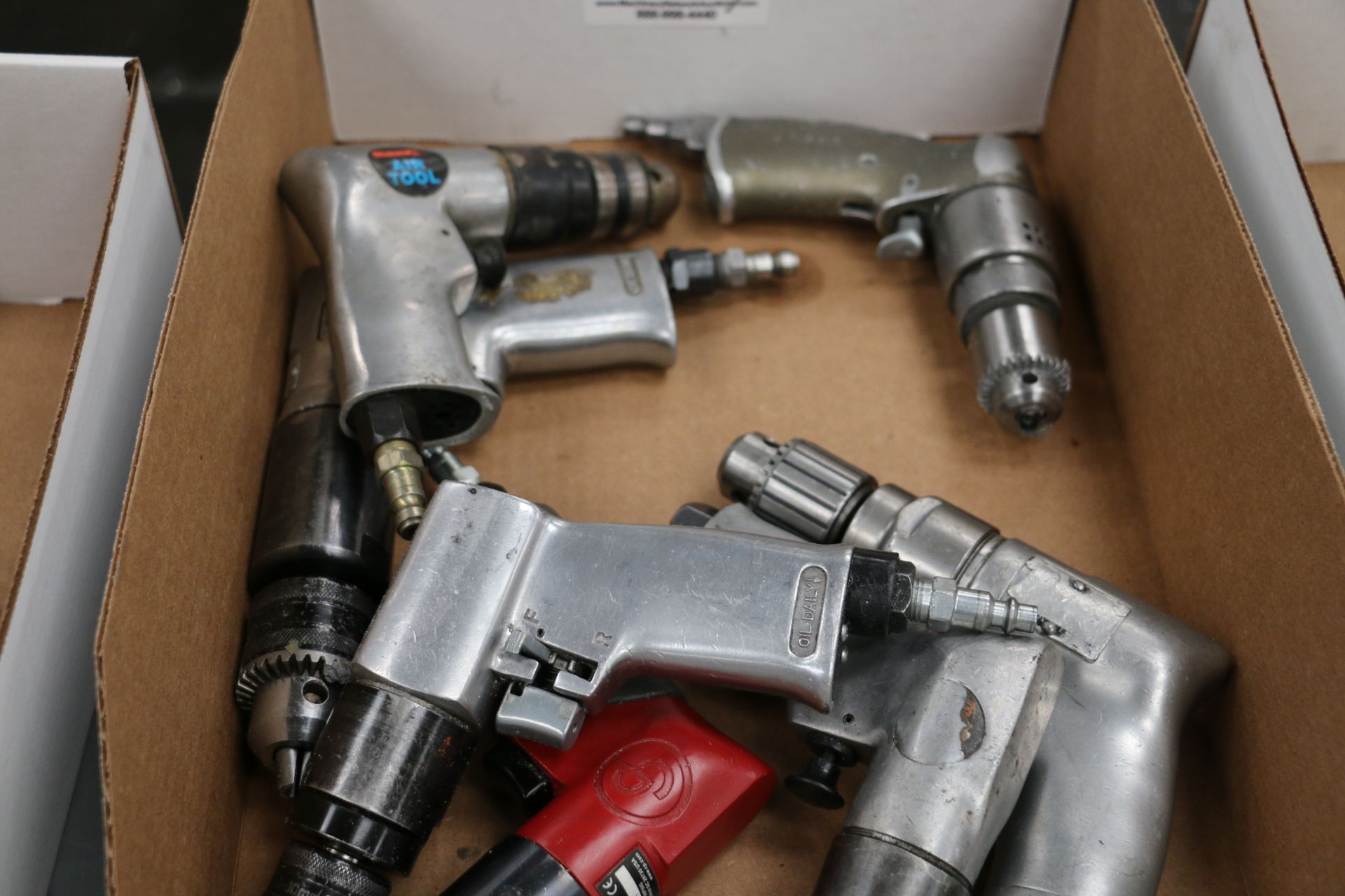 LOT OF 7 PNEUMATIC AIR DRILLS - Image 2 of 2