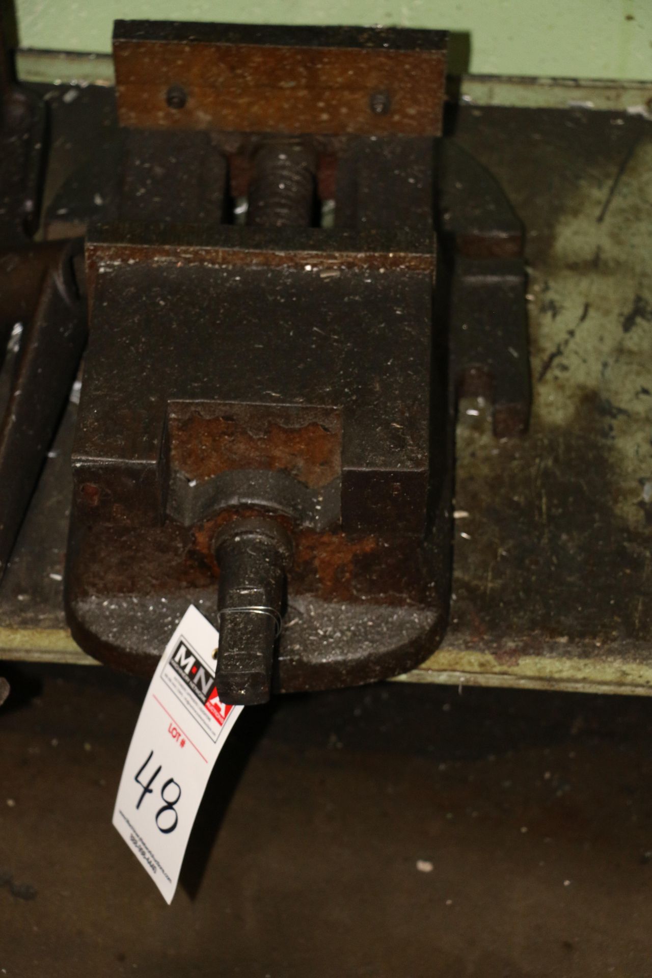 6 IN MILL VISE - Image 2 of 2