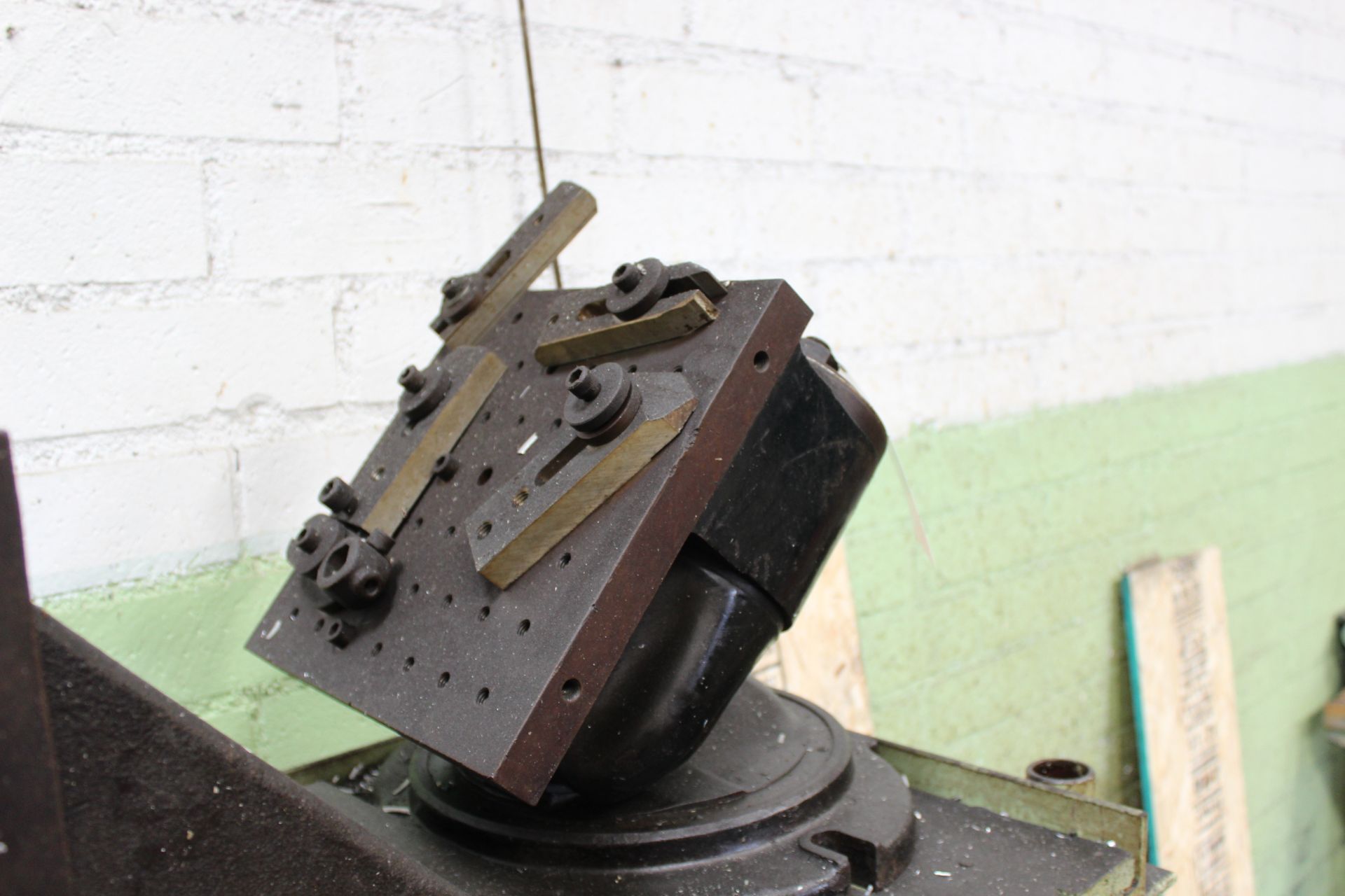 TILTING PLATEN - Image 3 of 3