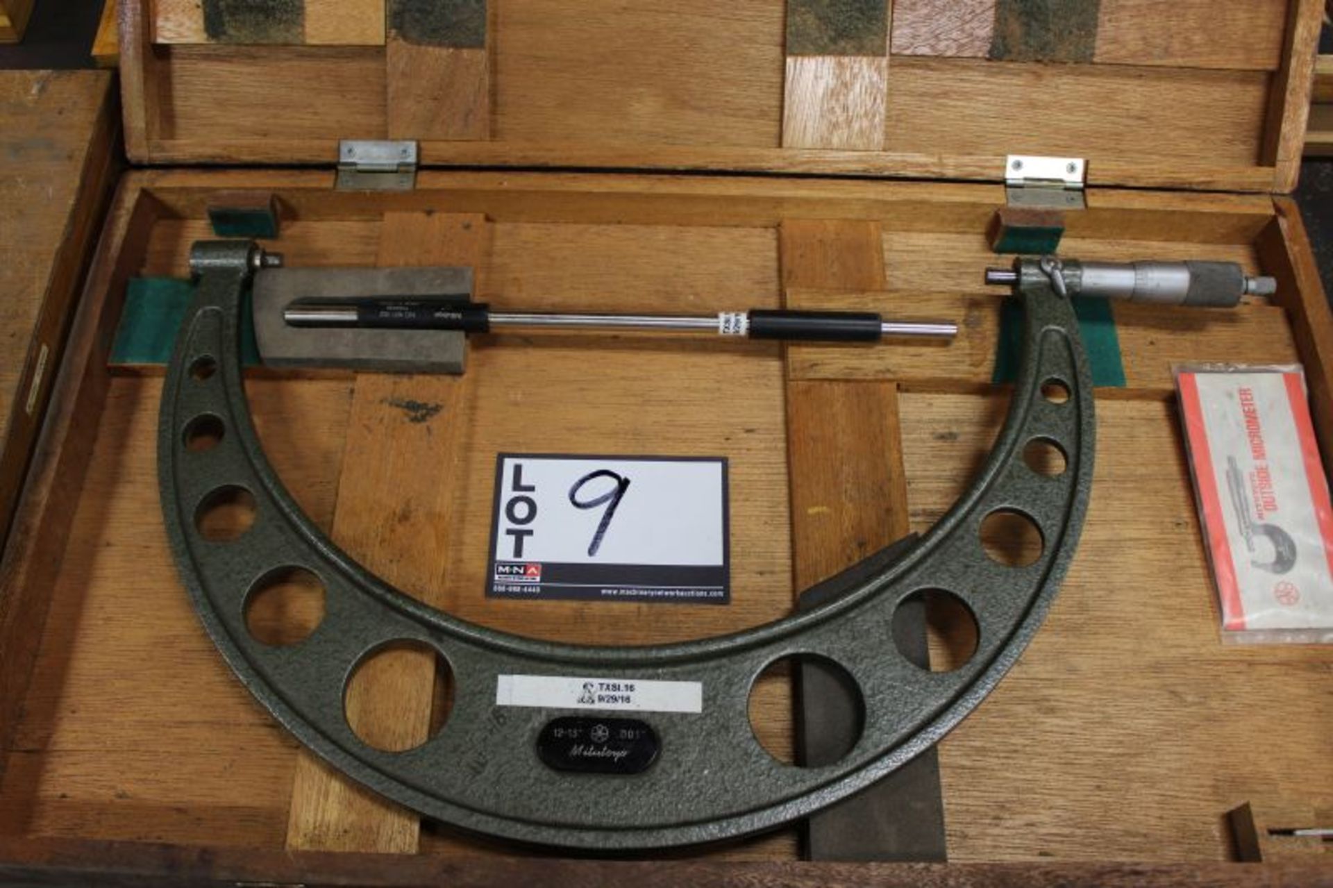 MITUTOYO 12" - 13" OUTSIDE MICROMETER