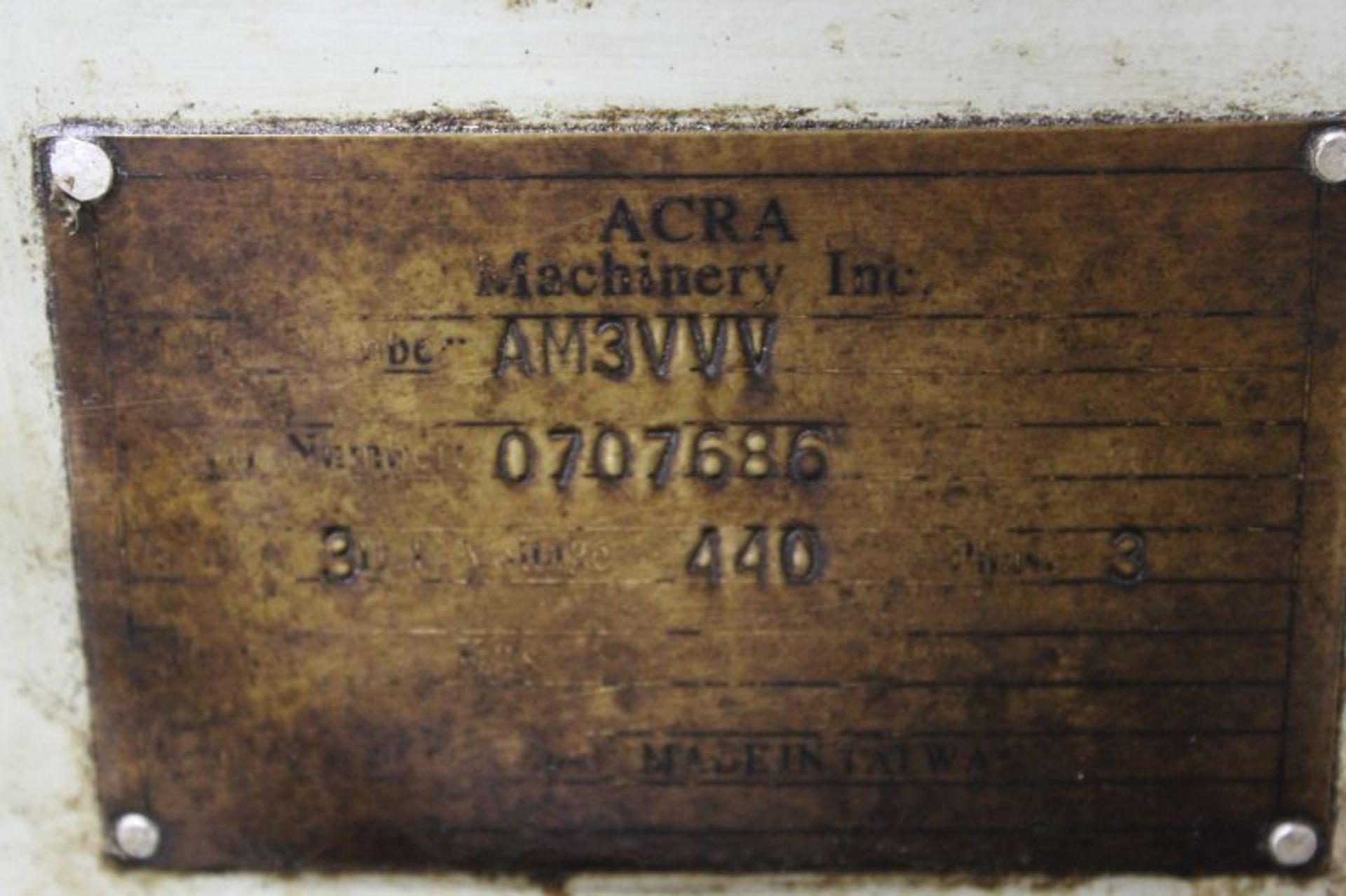 ACRA VERTICAL PRECISION MILLING MACHINE 10" X 54" TABLE MODEL NUMBER AM3VVV SERIAL NUMBER 0707686 W. - Image 9 of 9