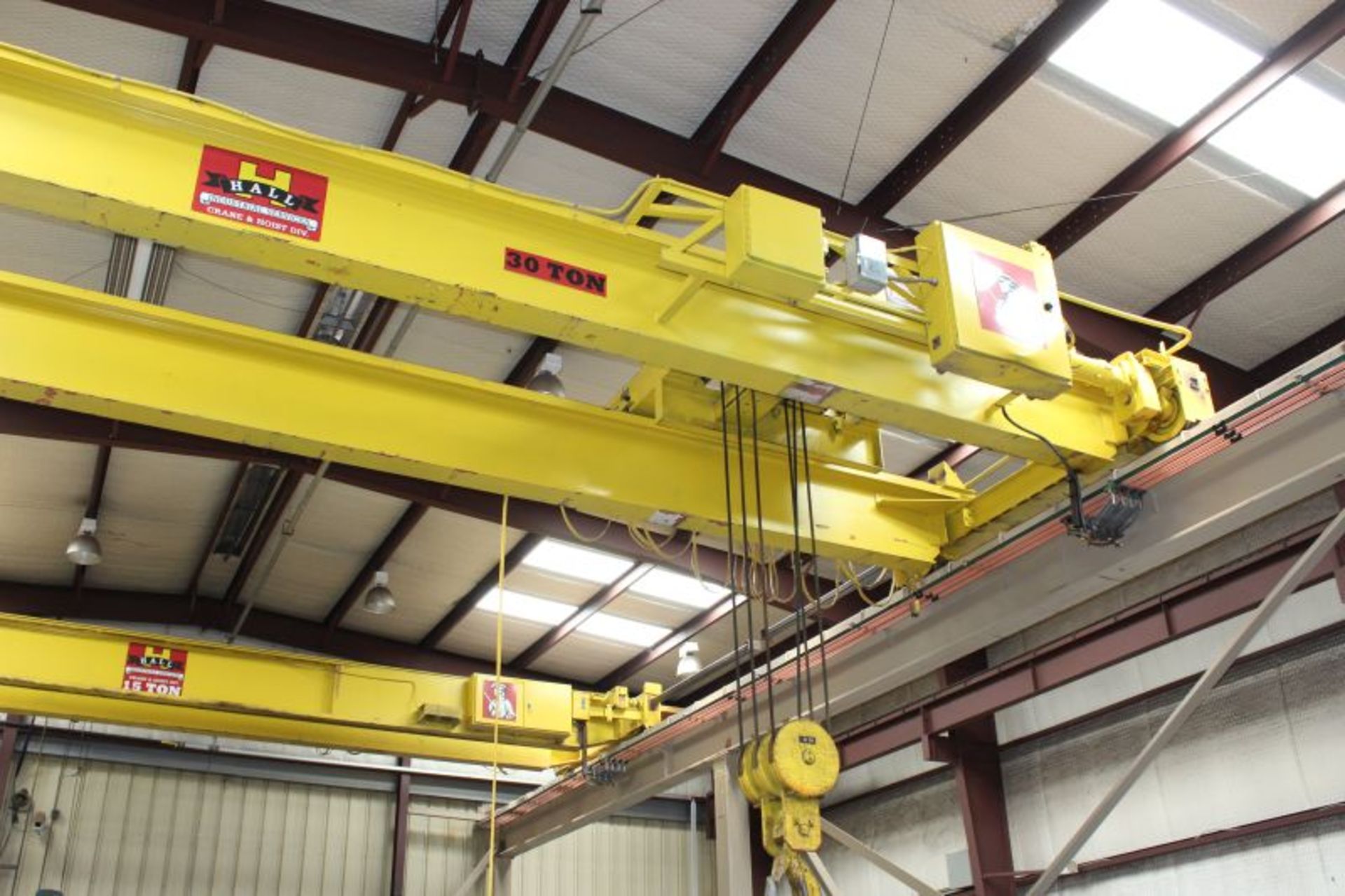 30 TON 40FT SPAND OVER HEAD CRANE W. 30 TON HOIST - Image 5 of 5