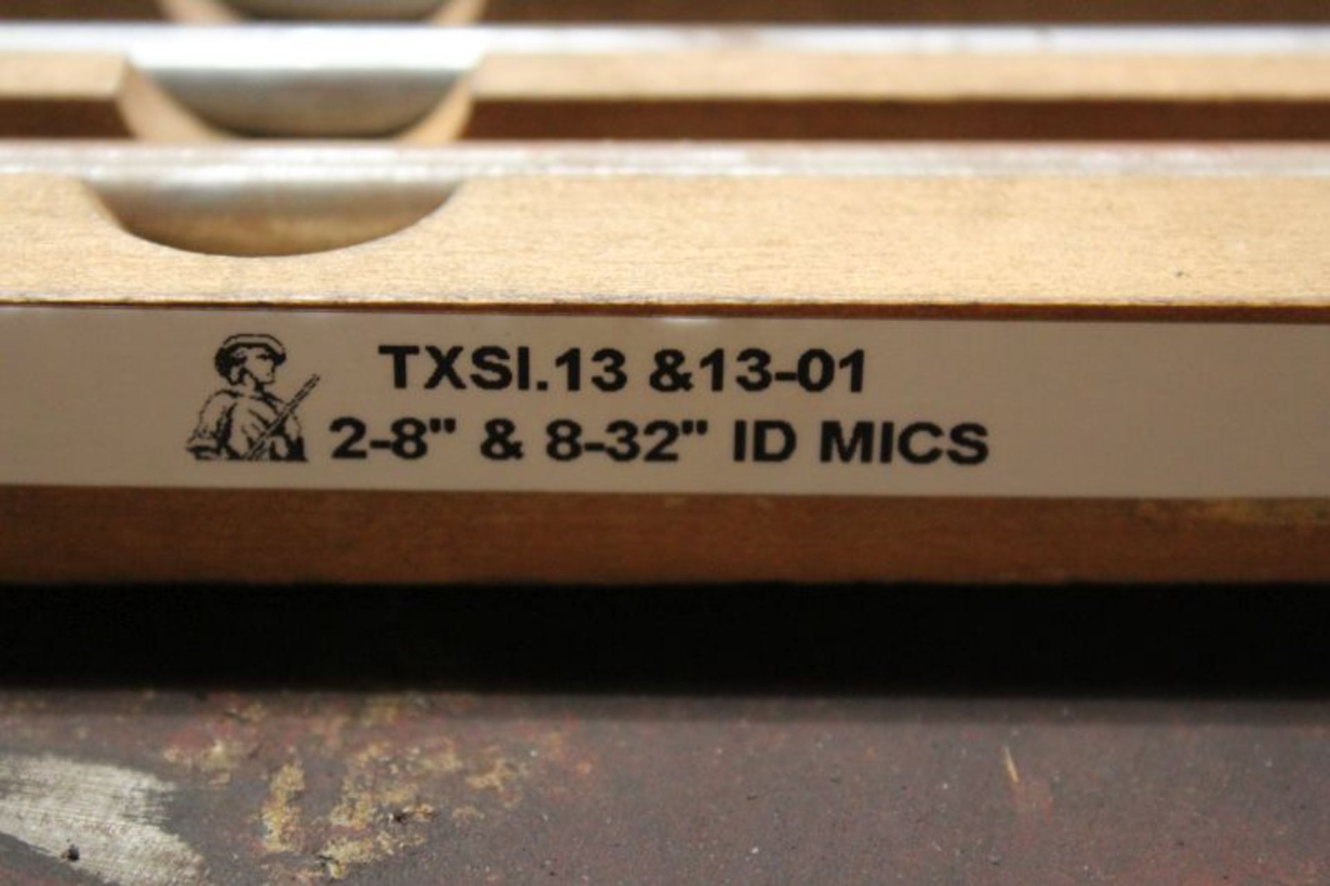 STARRETT 2" - 8" & 8" - 32" INSIDE MICROMETER - Image 6 of 6