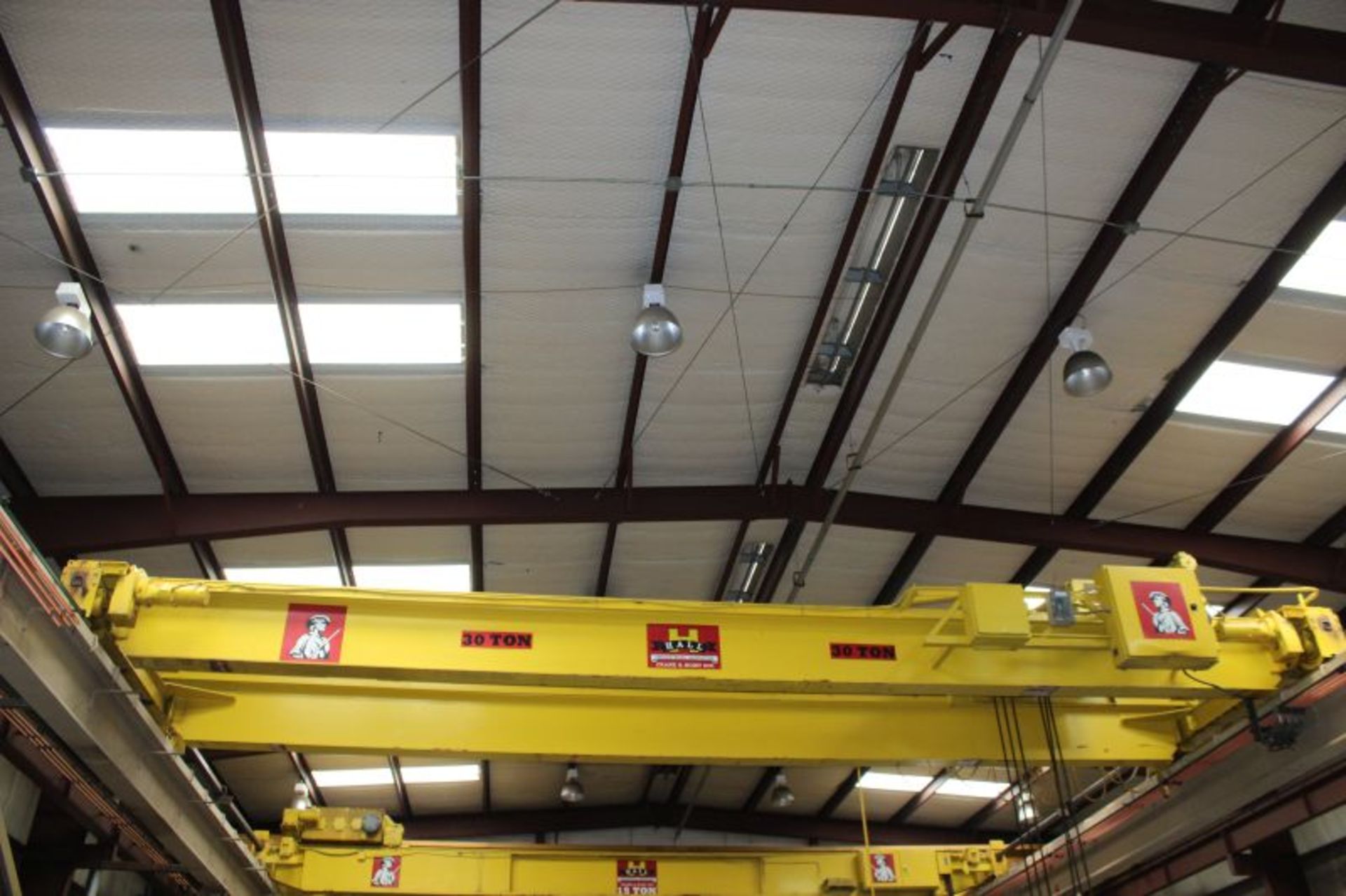 30 TON 40FT SPAND OVER HEAD CRANE W. 30 TON HOIST