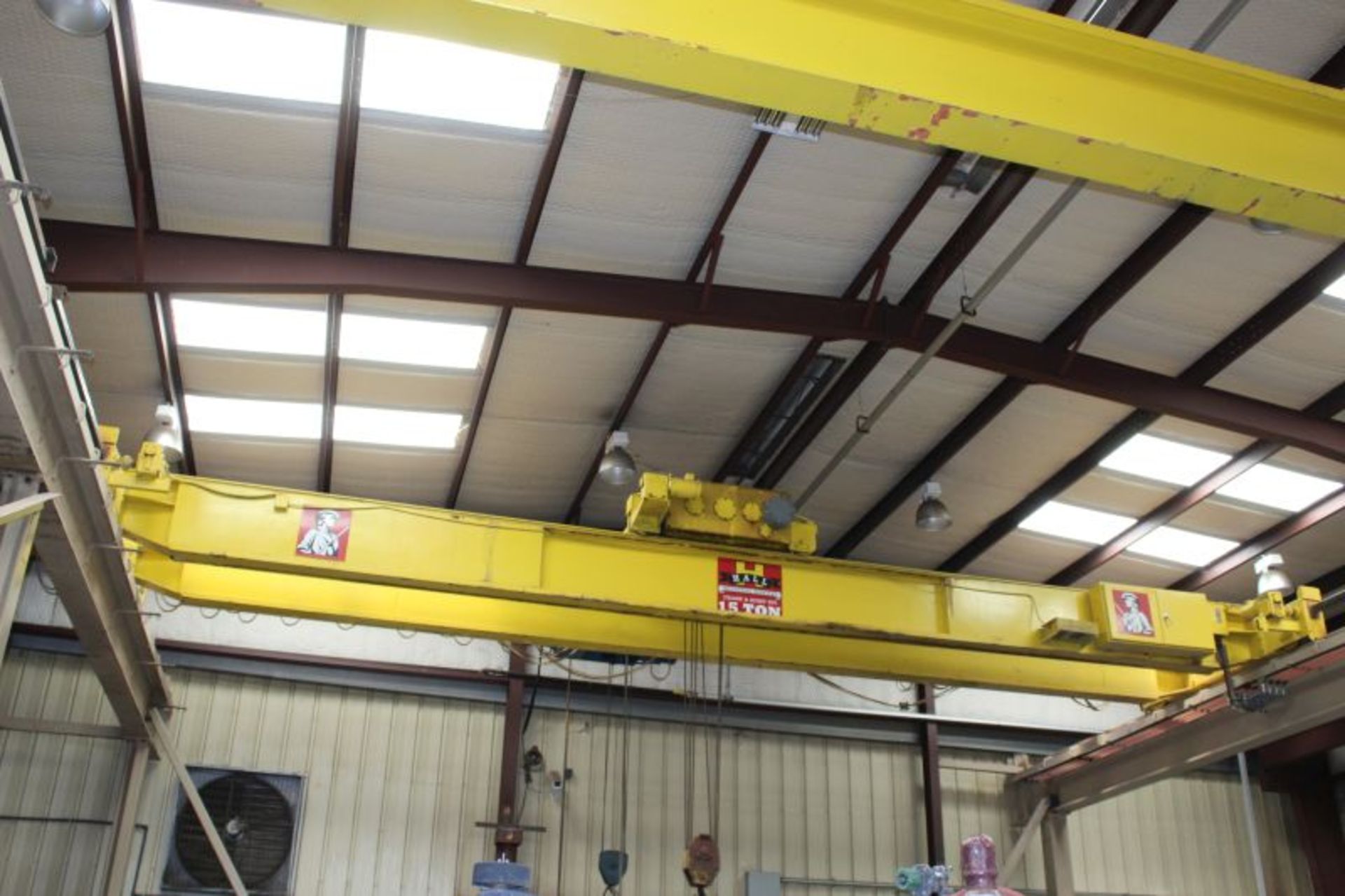 15 TON 40FT SPAND OVER HEAD CRANE W. 15 TON HOIST - Image 3 of 6