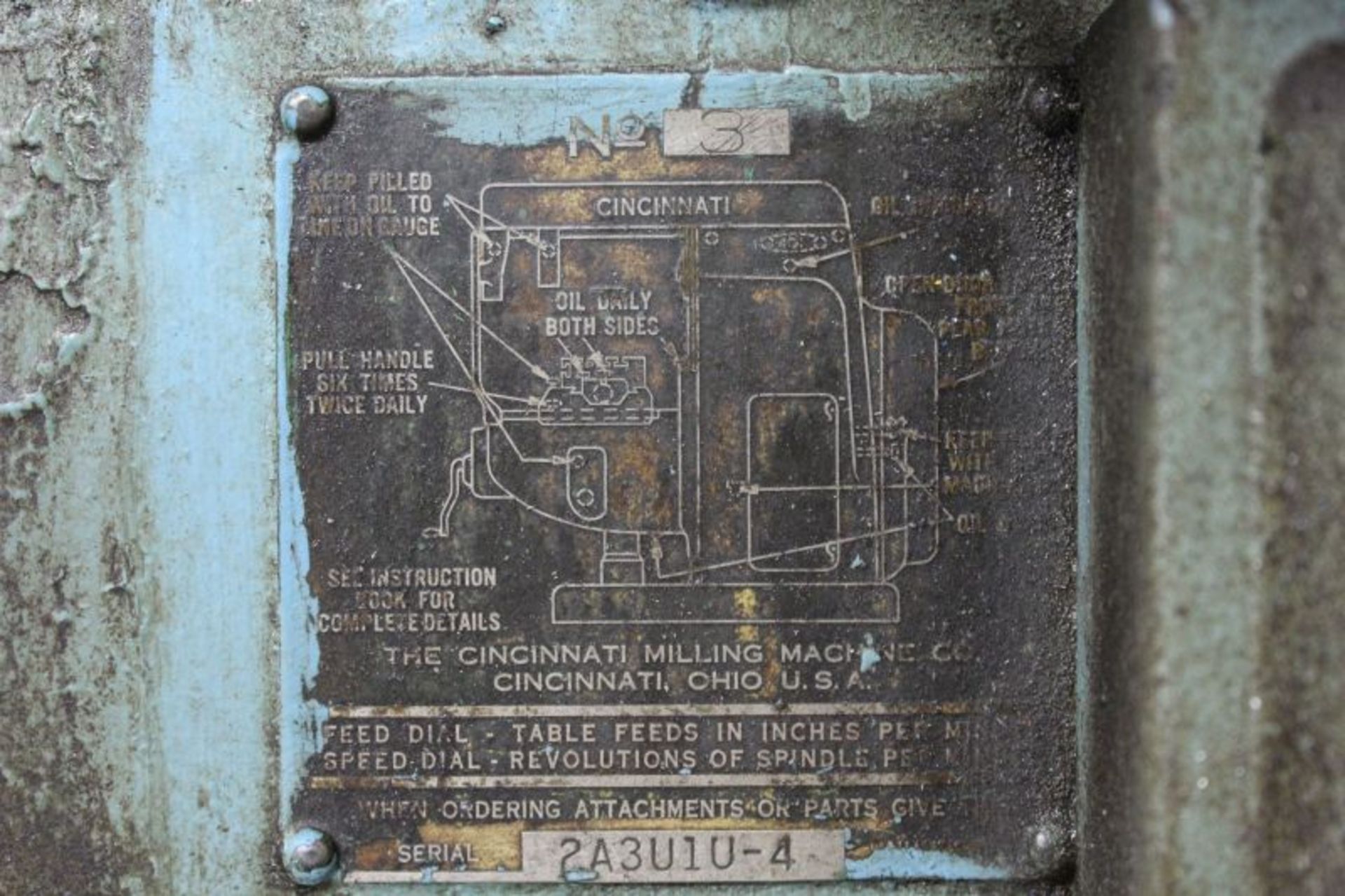 CINCINNATI NO.3 VERTICAL MILLING MACHINE 10" X 54" MODEL NUMBER NO 3 SERIAL NUMBER 2A3U1U-4 - Image 7 of 7