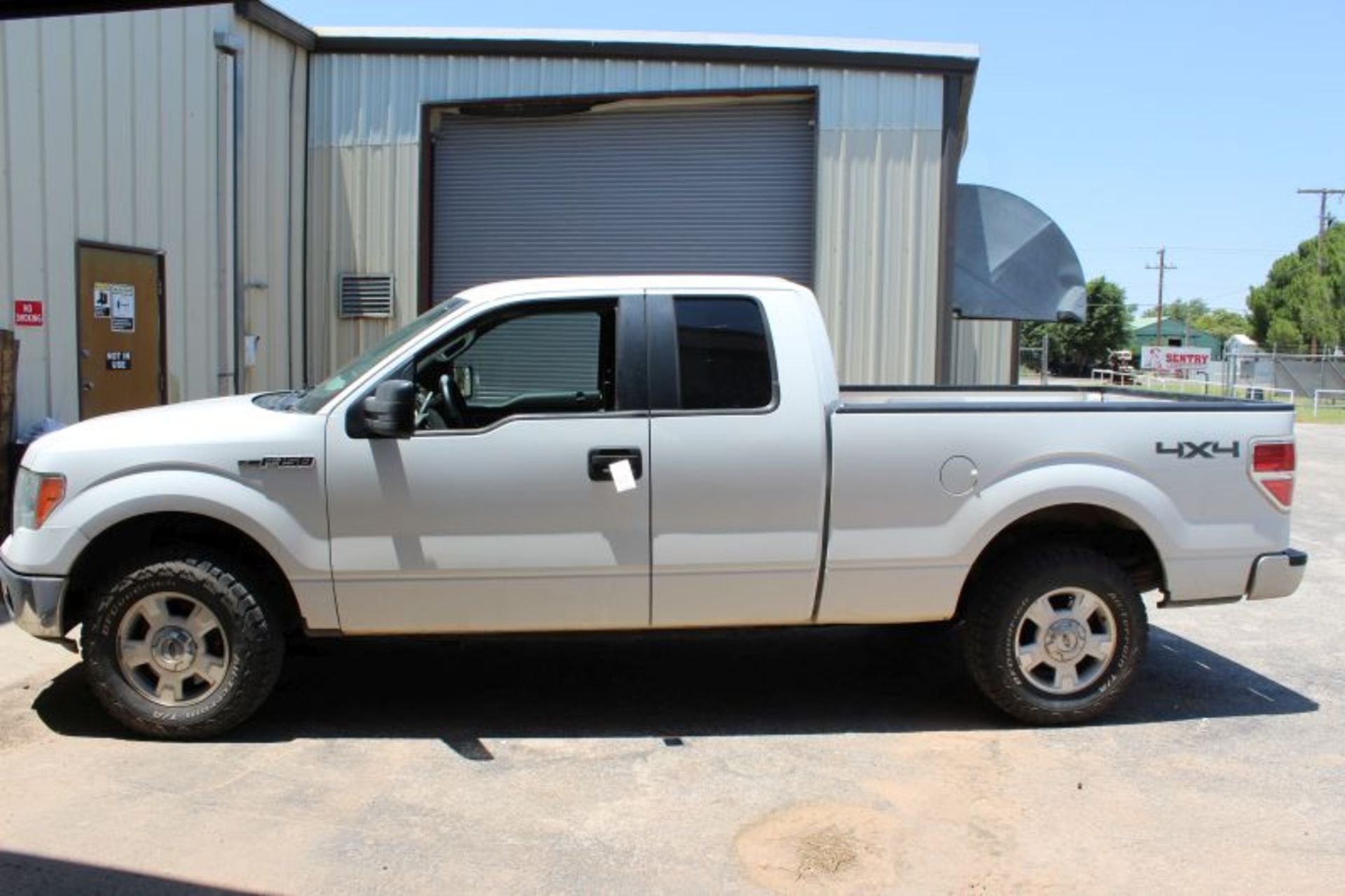 2010 FORD F-150 4 X 4 PICK UP TRUCK, OKLAHOMA LICENSE PLATE V42-567 MILES 248,509.8