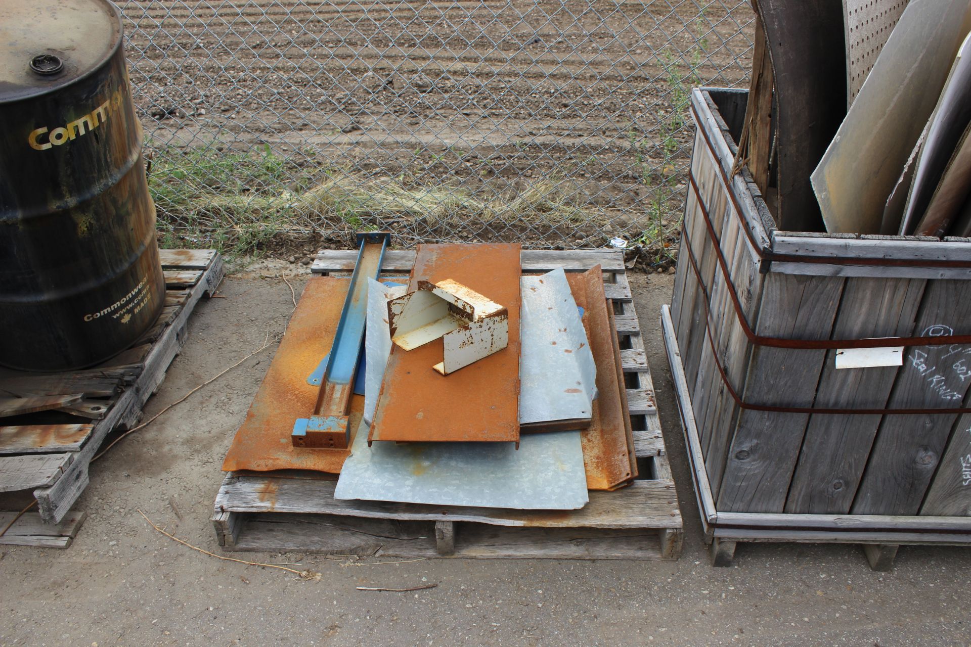 ASSORTED METAL STANDS, METAL SCRAP, AND CART - Image 5 of 6