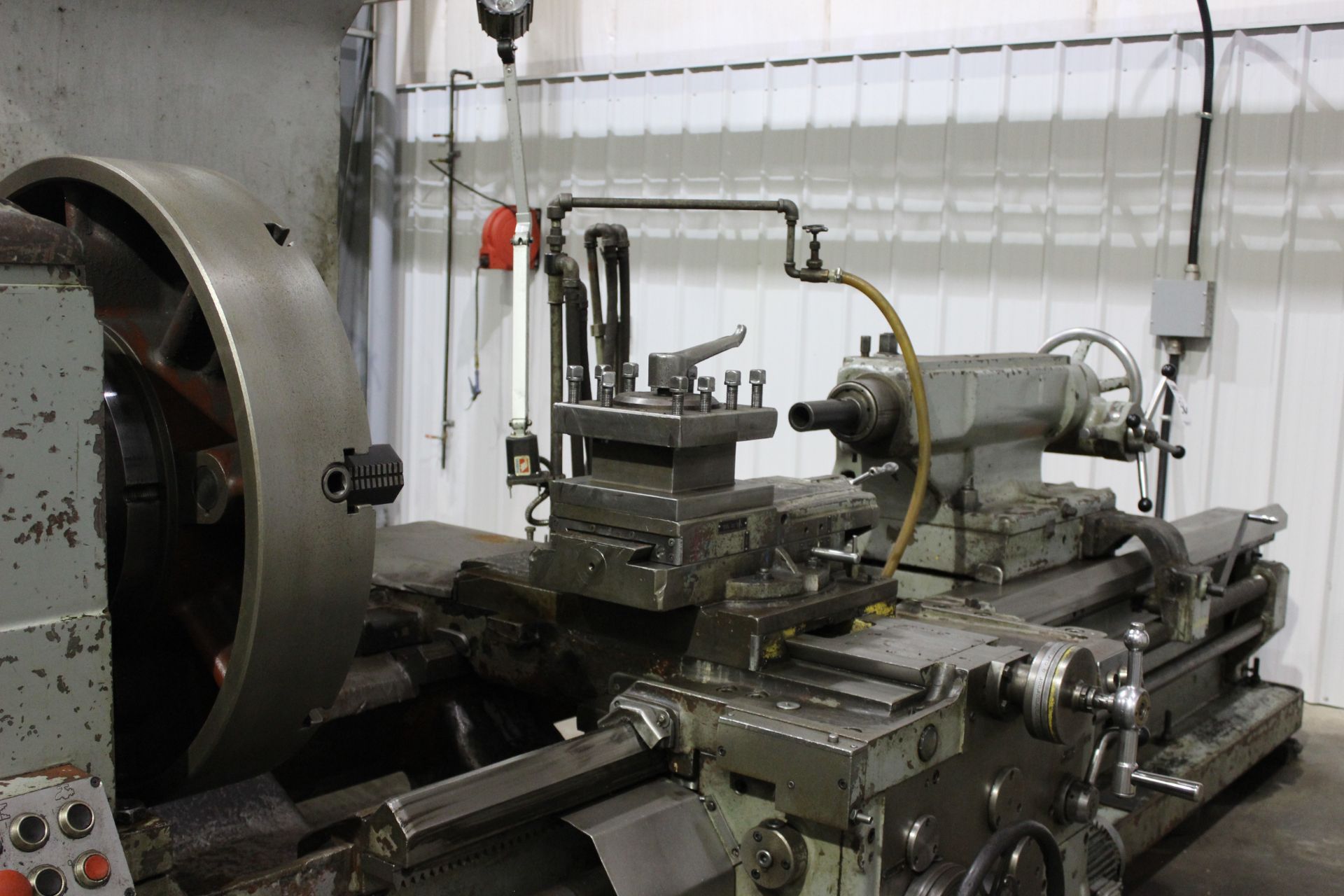 32” x 108” Stanko 1M64 Engine Lathe, taper attachment, 4-J chuck, tool post, pwr carriage - Image 5 of 5