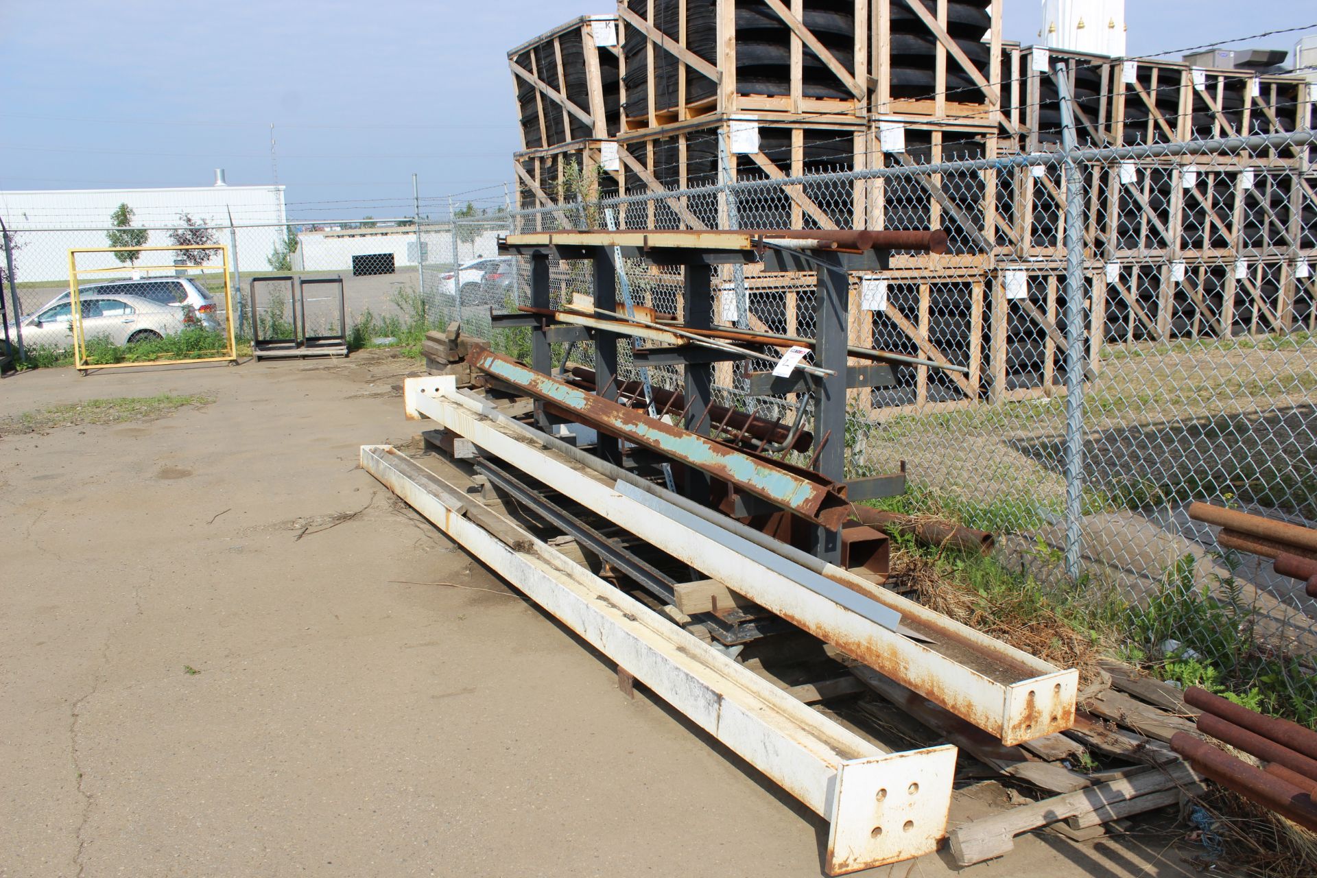 METAL RACK WITH BAR STOCK, AND METAL SCRAP - Image 3 of 3