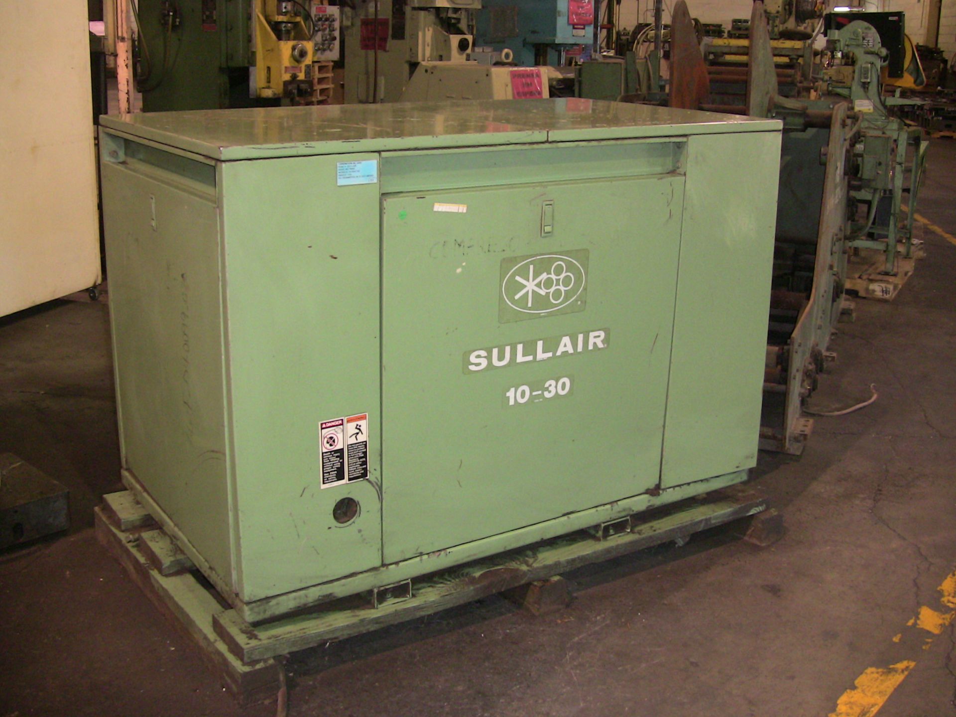 Sullair 10-30 AC/AC Air Compressor