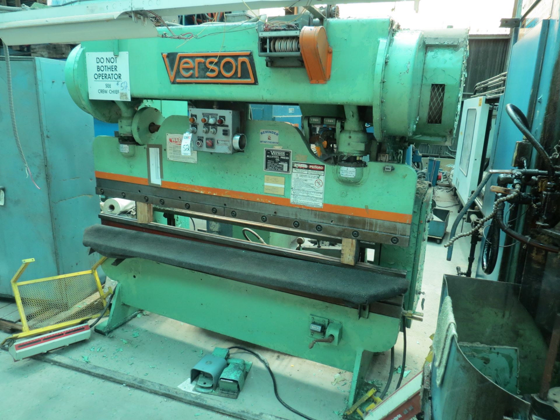 Verson 50 Ton 8 FT Press Brake W/ 12 '' Shut Height w/2 1/2 '' stroke 4 '' ram adjustment w/ - Image 3 of 7